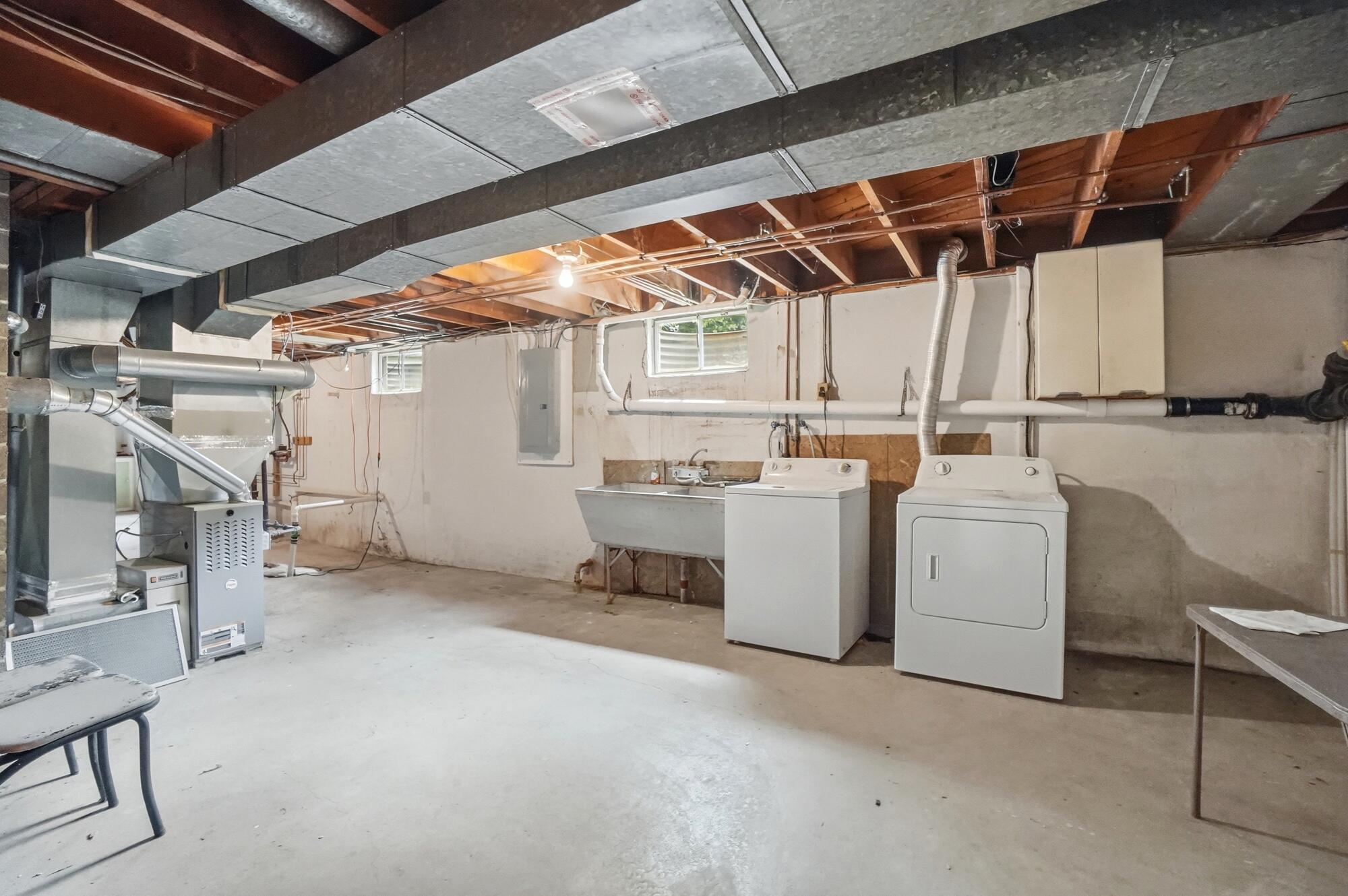4176 Roman, Dayton, Ohio 45415