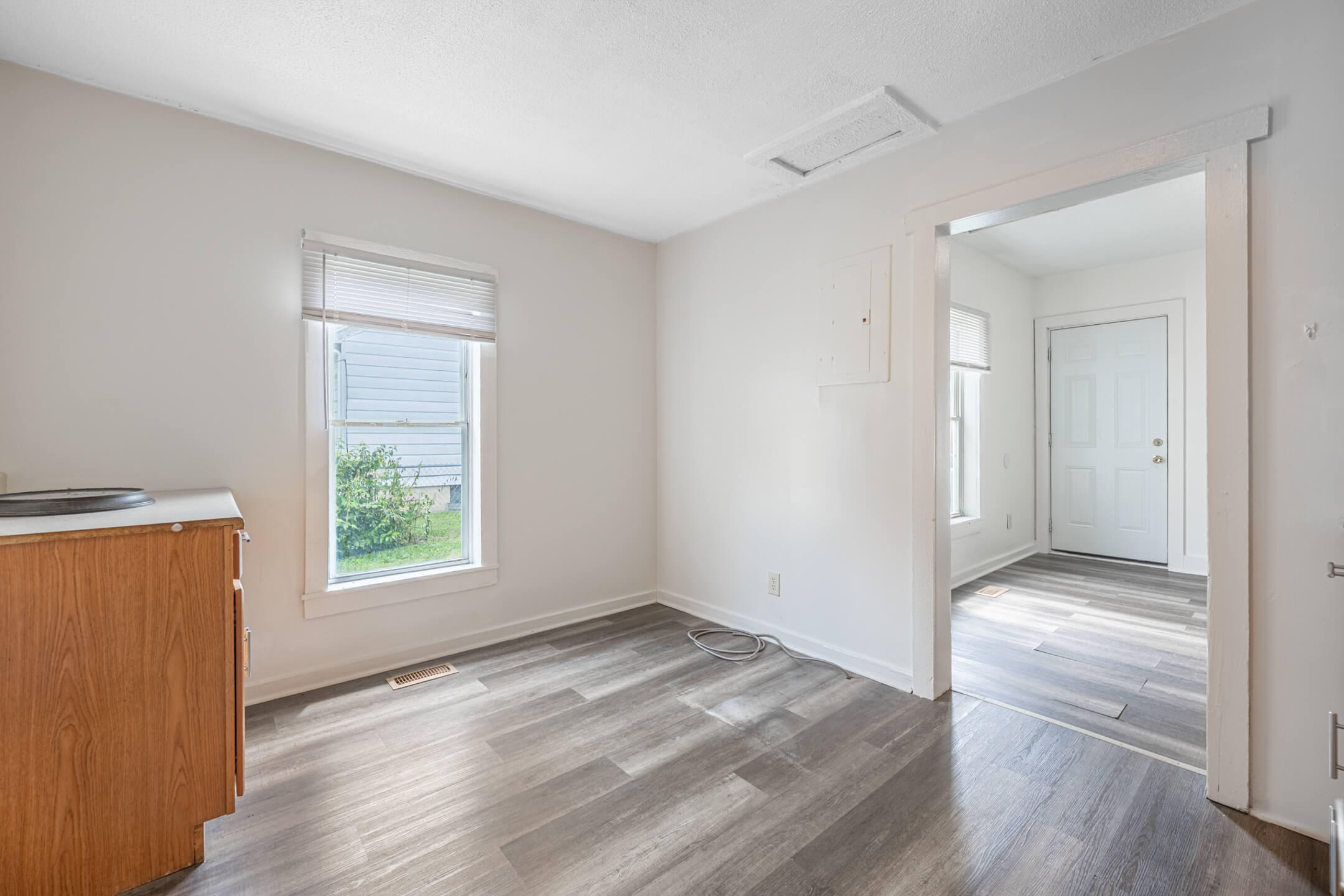 2484 Hilltop, Springfield, Ohio 45503