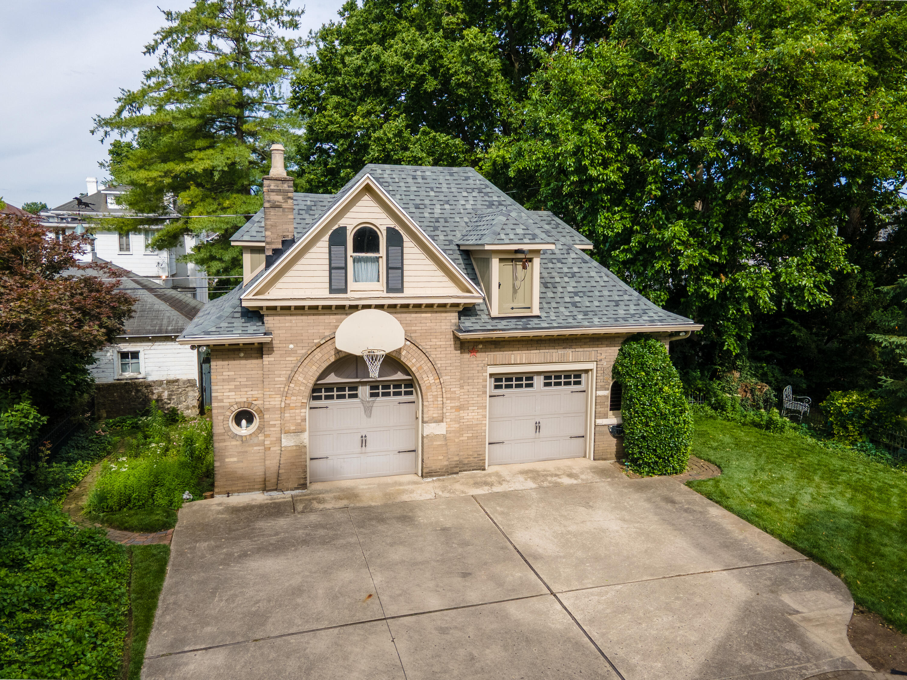 714 Wayne, Piqua, Ohio 45356