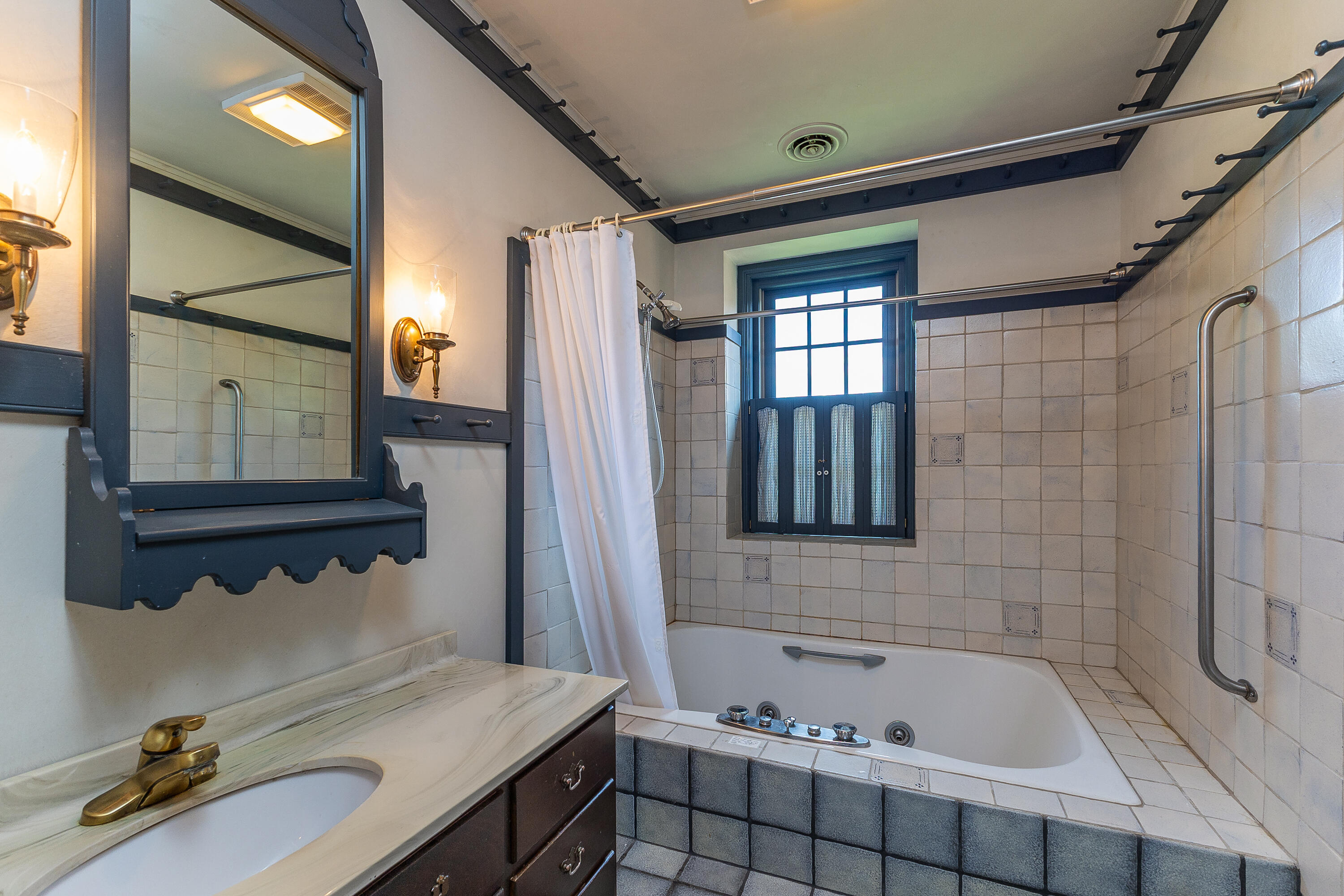 714 Wayne, Piqua, Ohio 45356