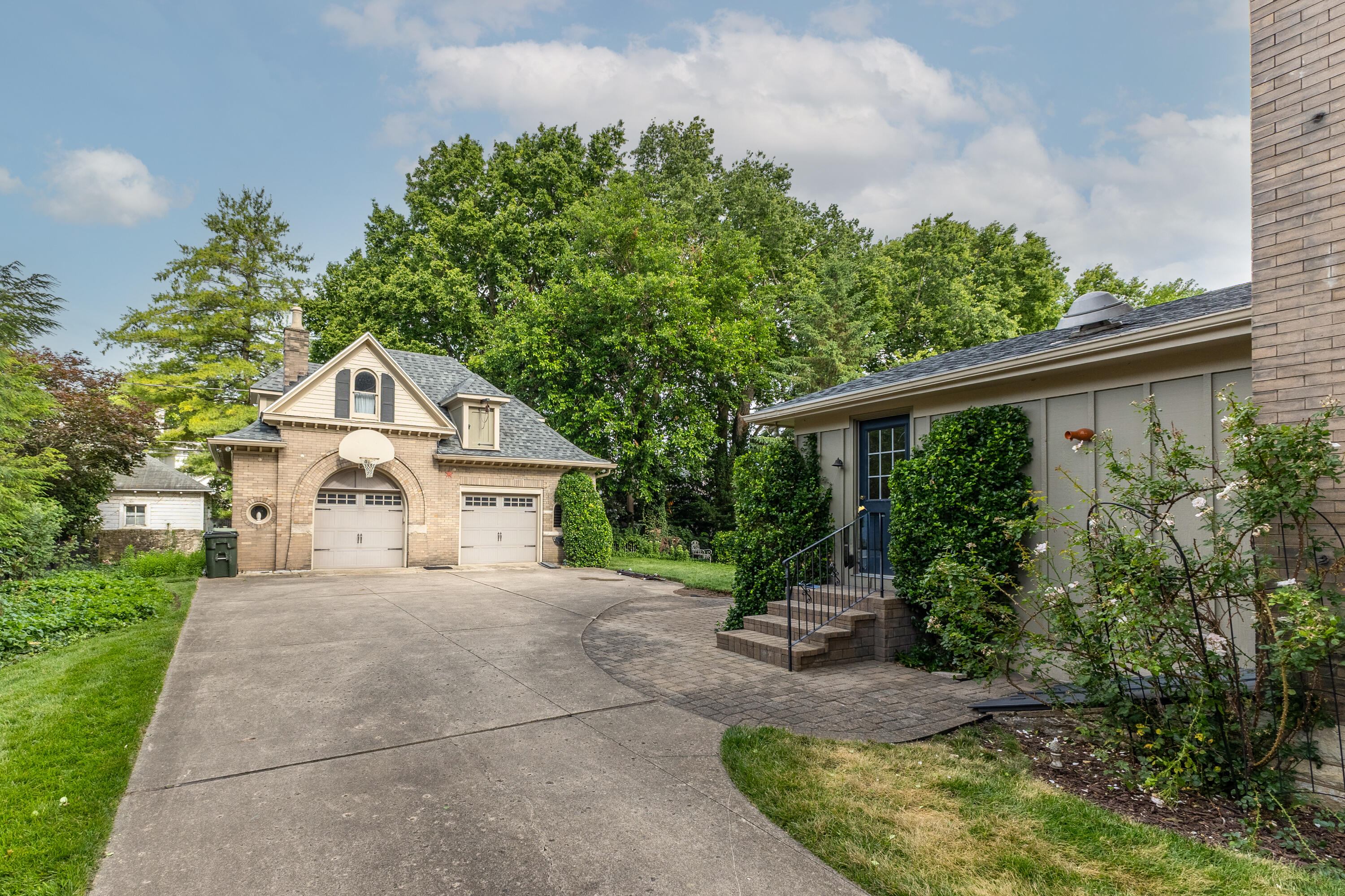 714 Wayne, Piqua, Ohio 45356