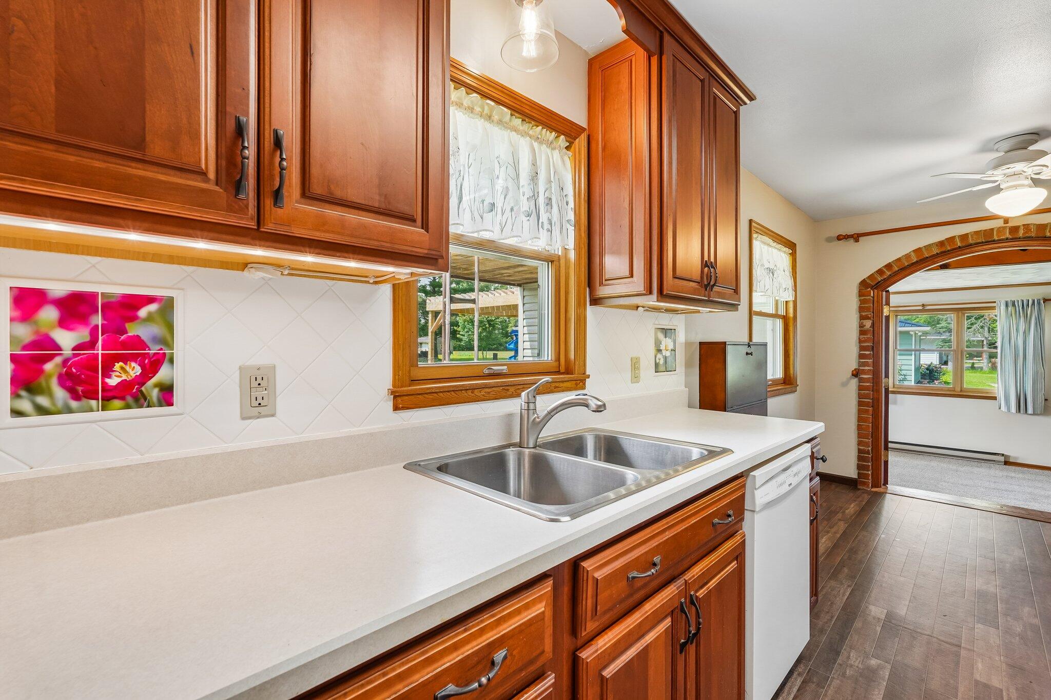 515 Lake, Lakeview, Ohio 43331