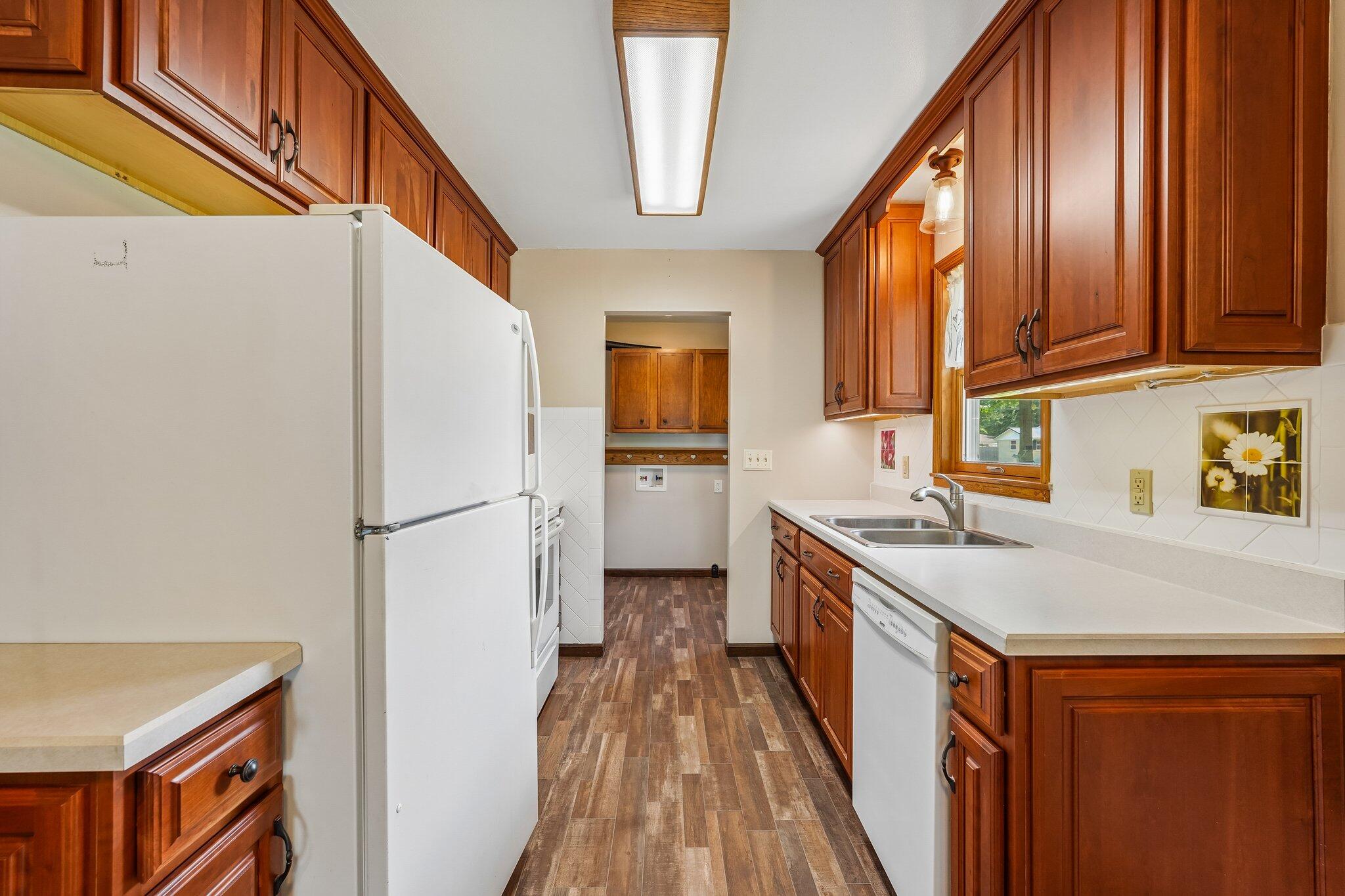 515 Lake, Lakeview, Ohio 43331