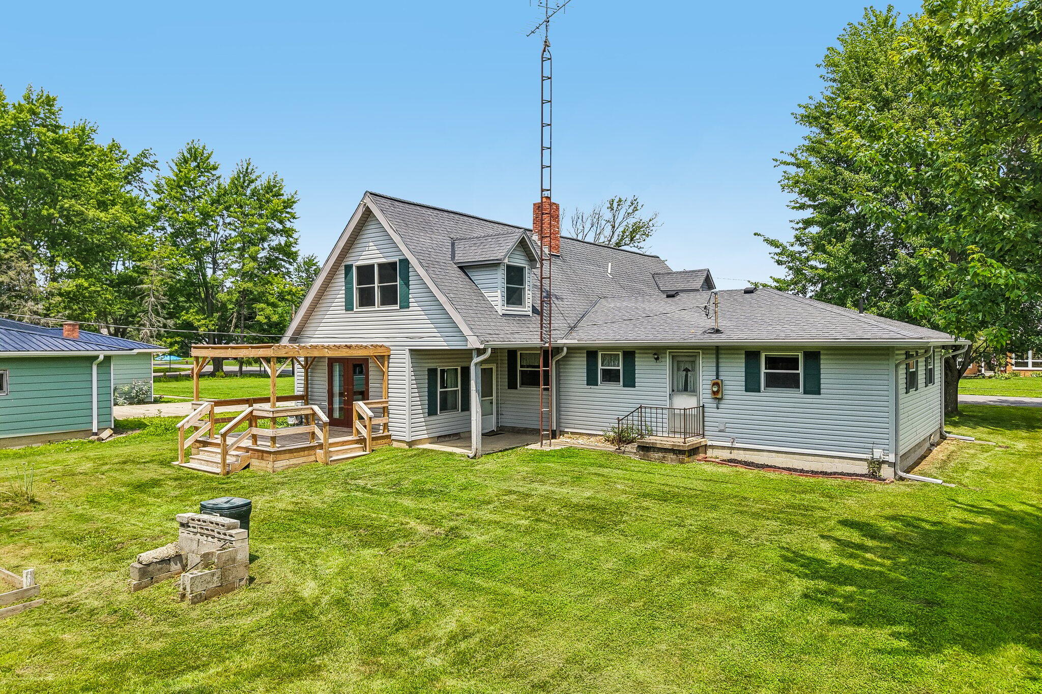 515 Lake, Lakeview, Ohio 43331