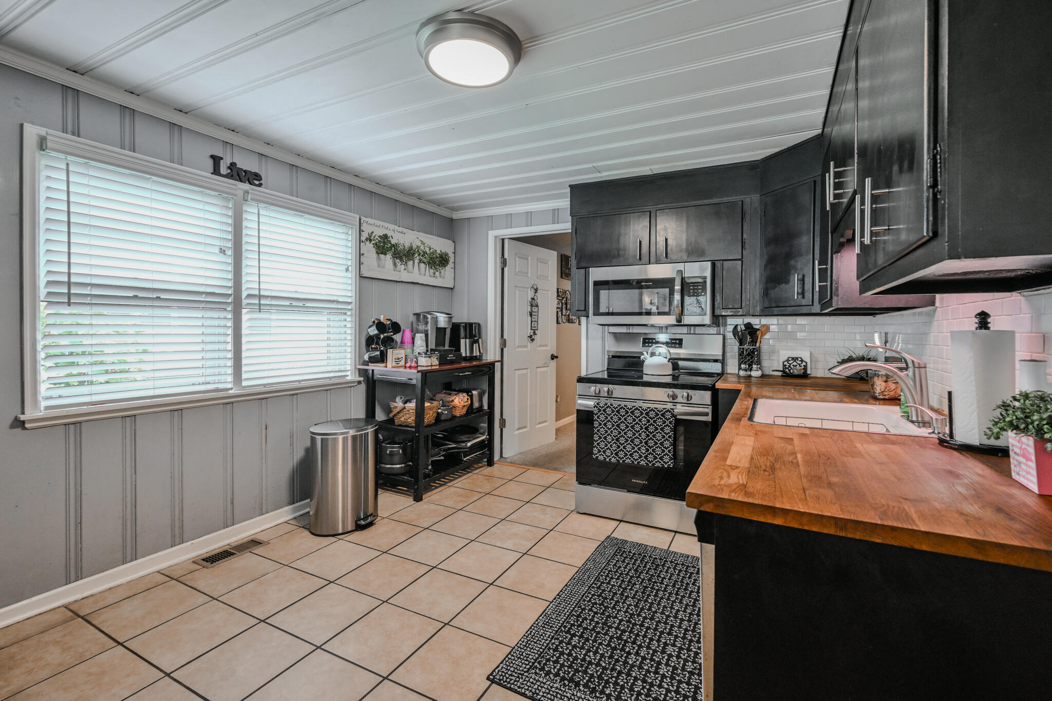 1768 Walnut, Springfield, Ohio 45504