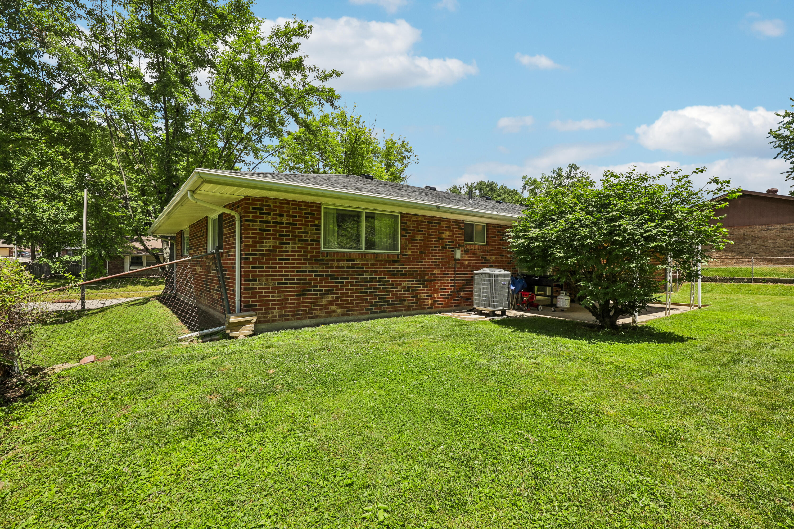 4916 Arrowview, Dayton, Ohio 45424