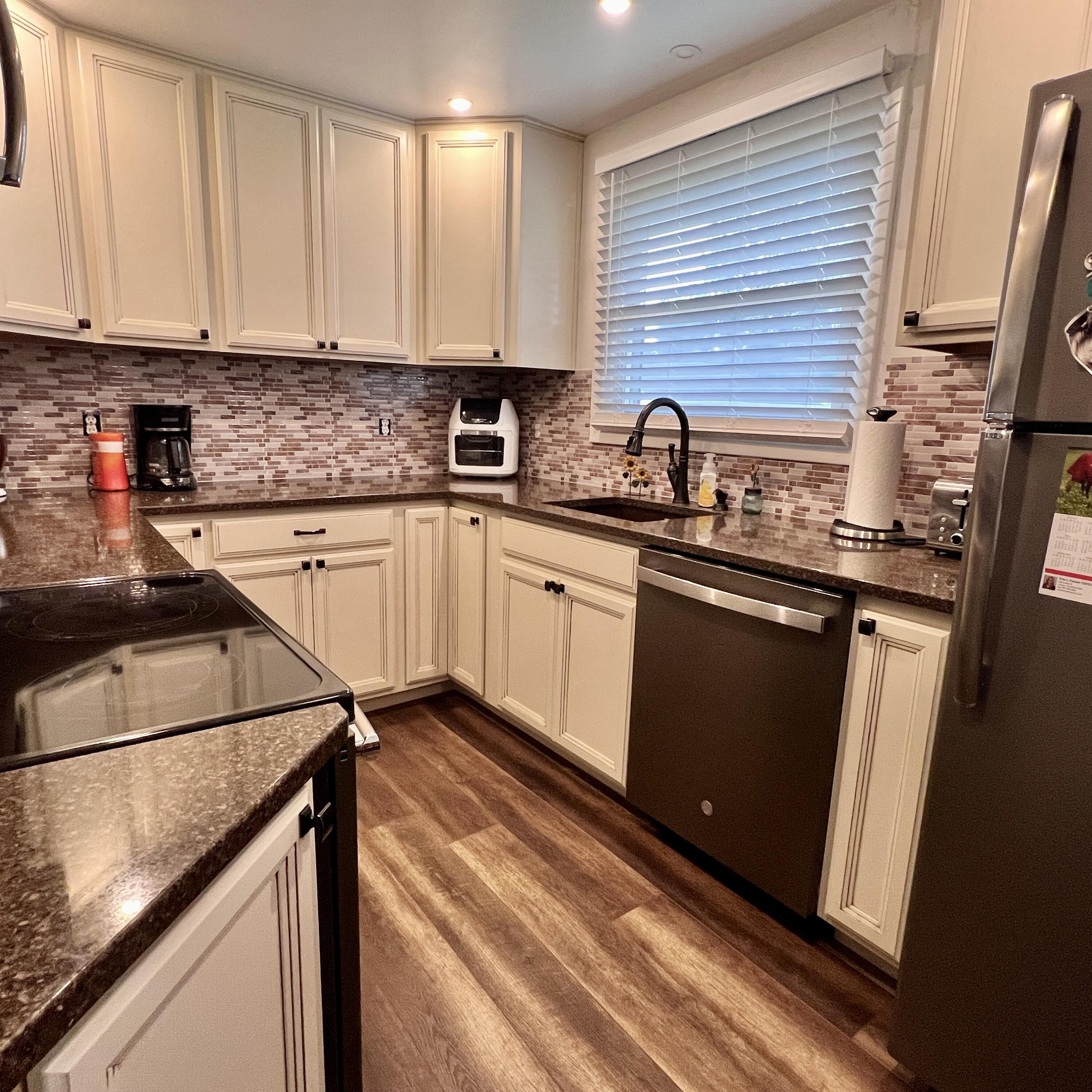 4253 Nevada, Springfield, Ohio 45503