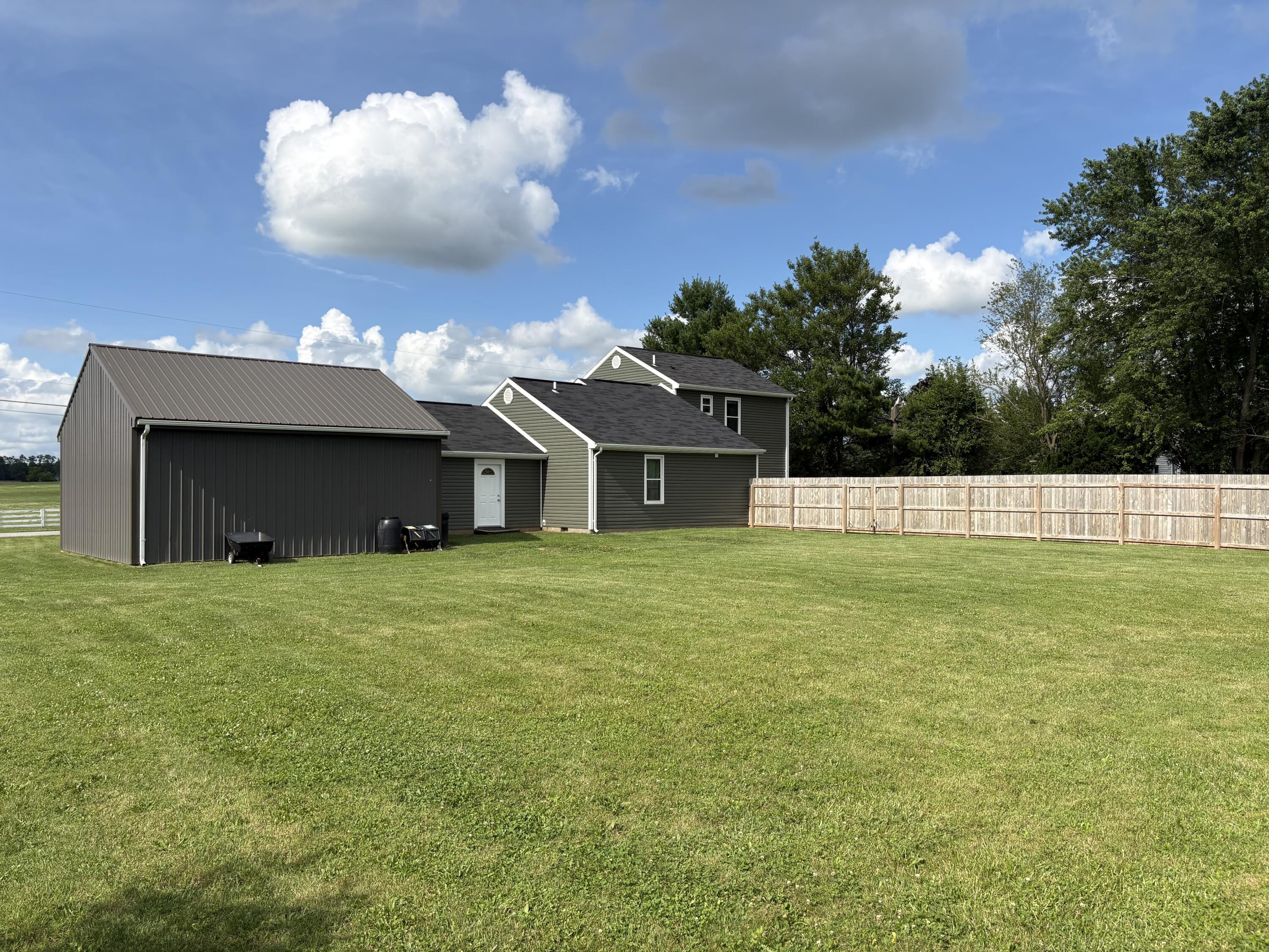 5377 Beard, Springfield, Ohio 45502