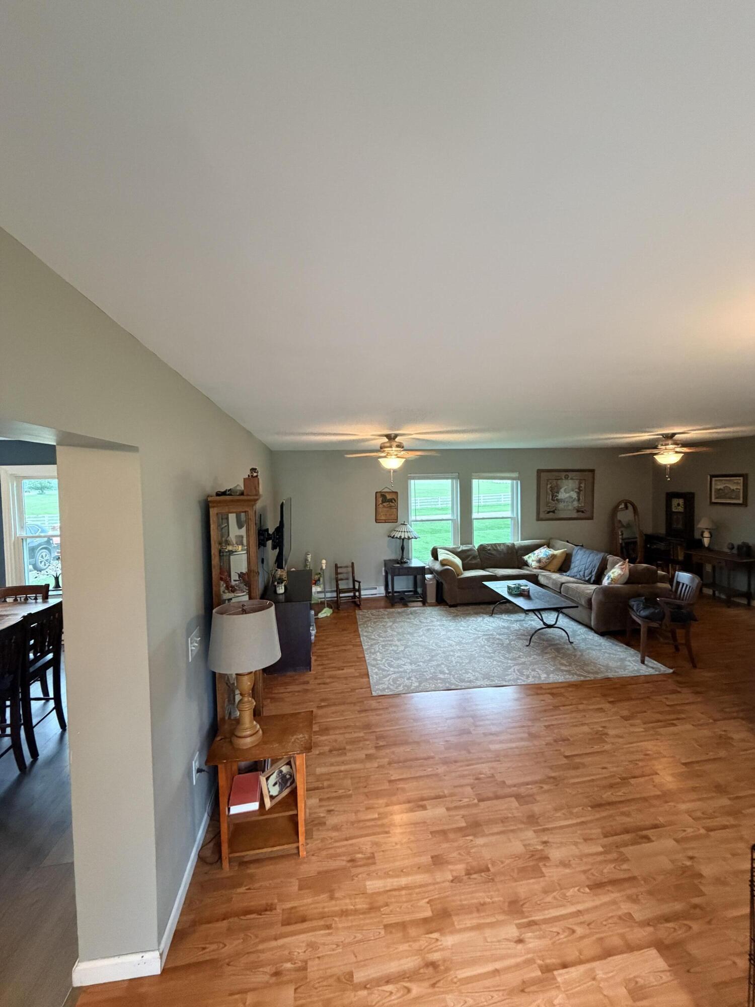 5377 Beard, Springfield, Ohio 45502