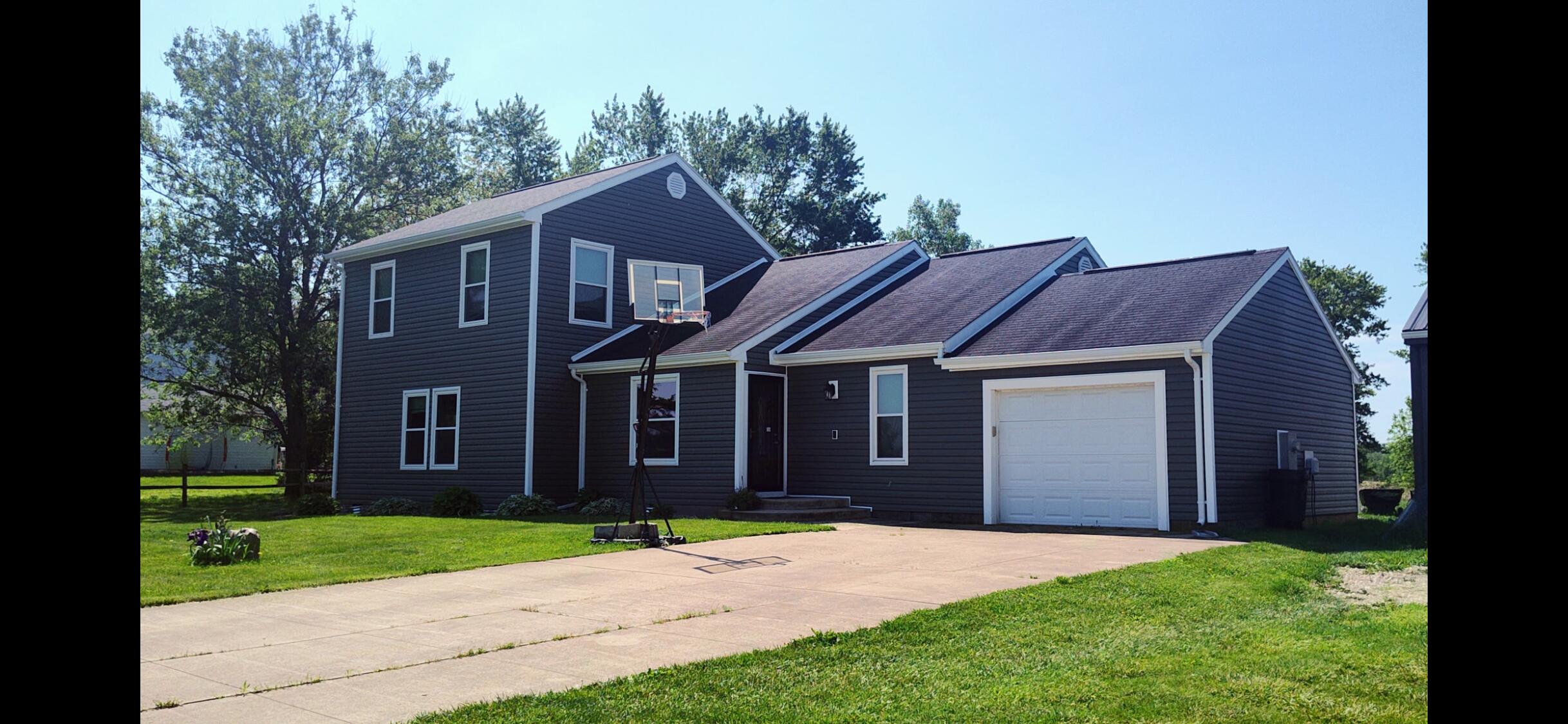 5377 Beard, Springfield, Ohio 45502