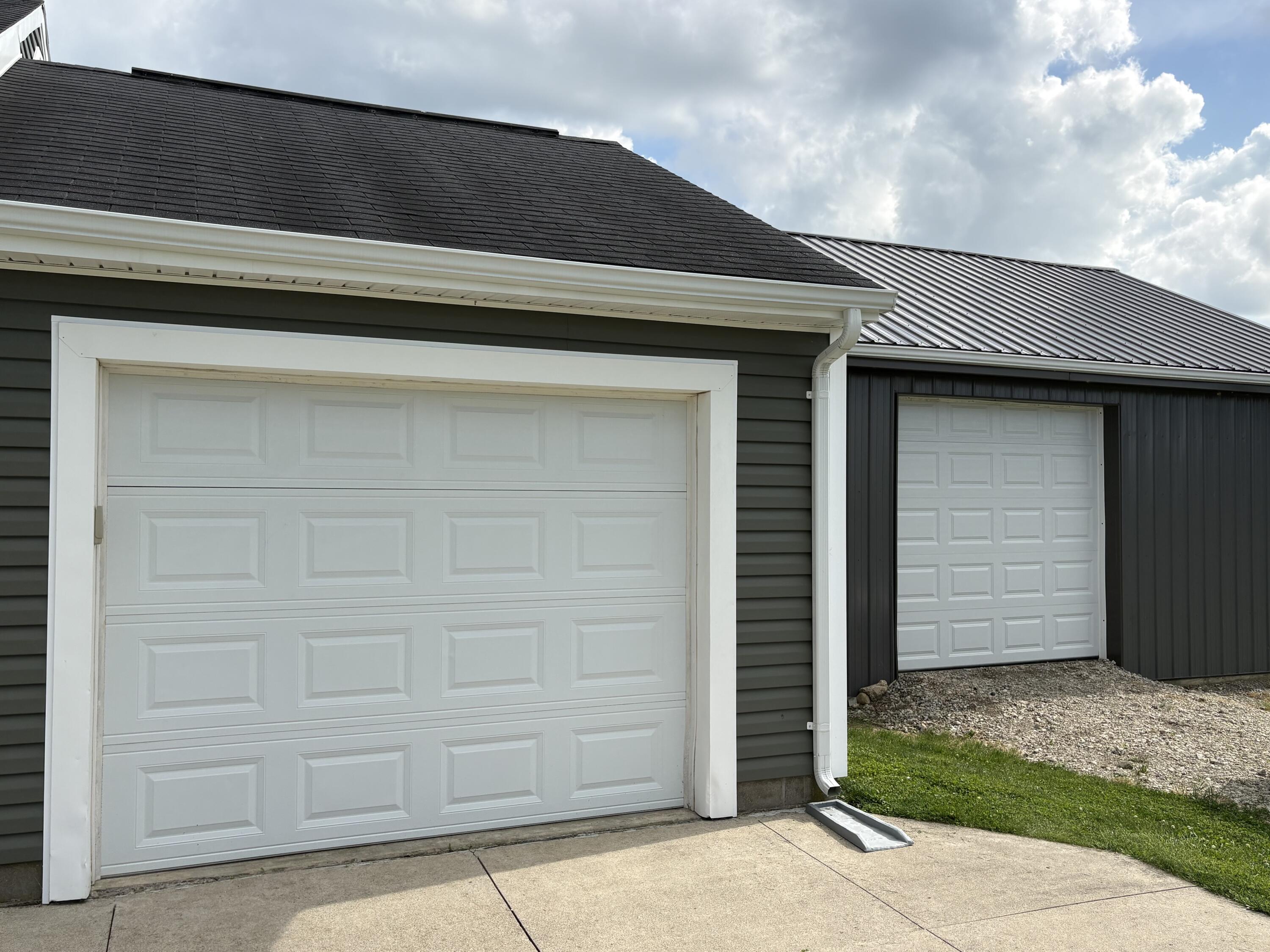 5377 Beard, Springfield, Ohio 45502
