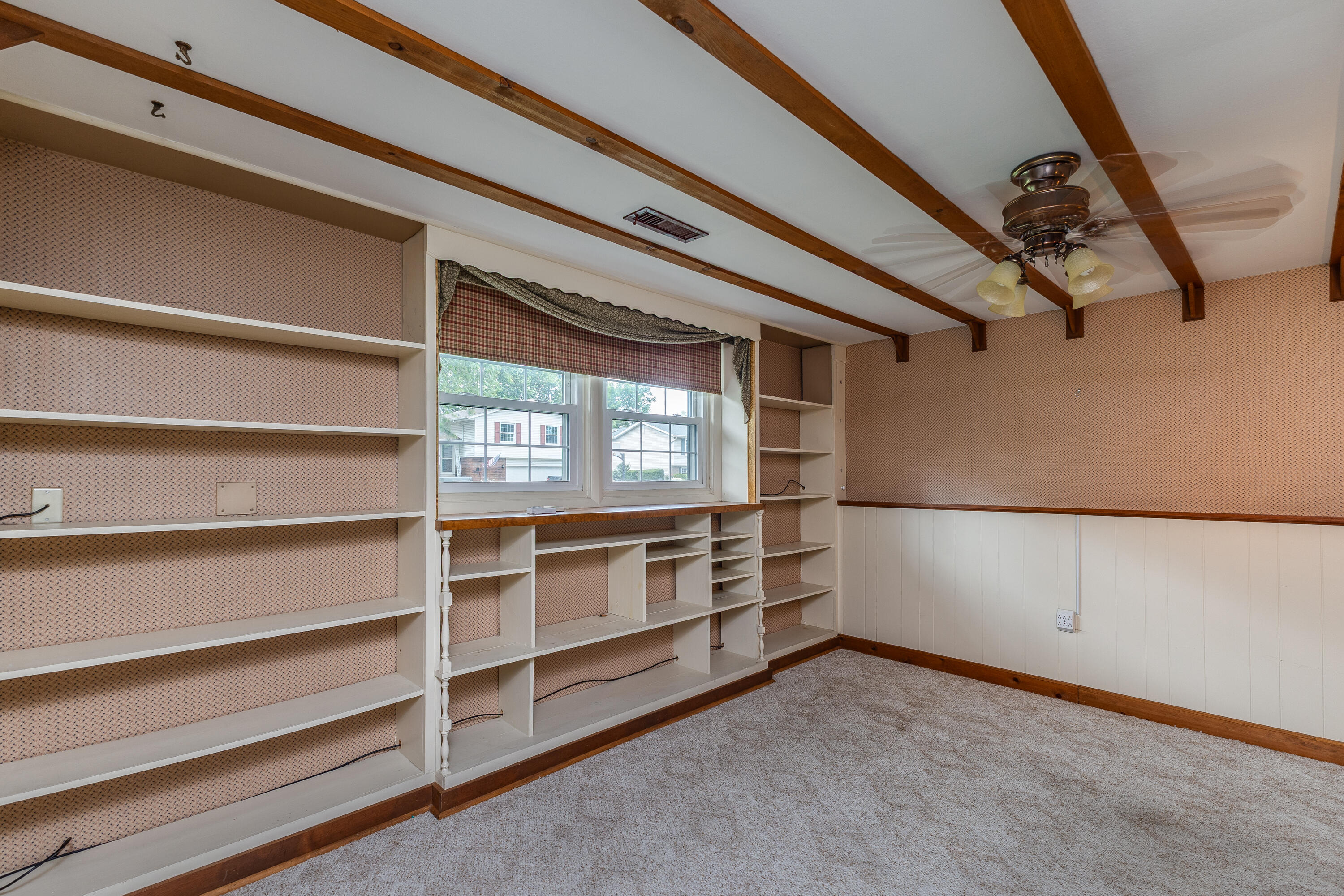 206 Brookwood, Englewood, Ohio 45322