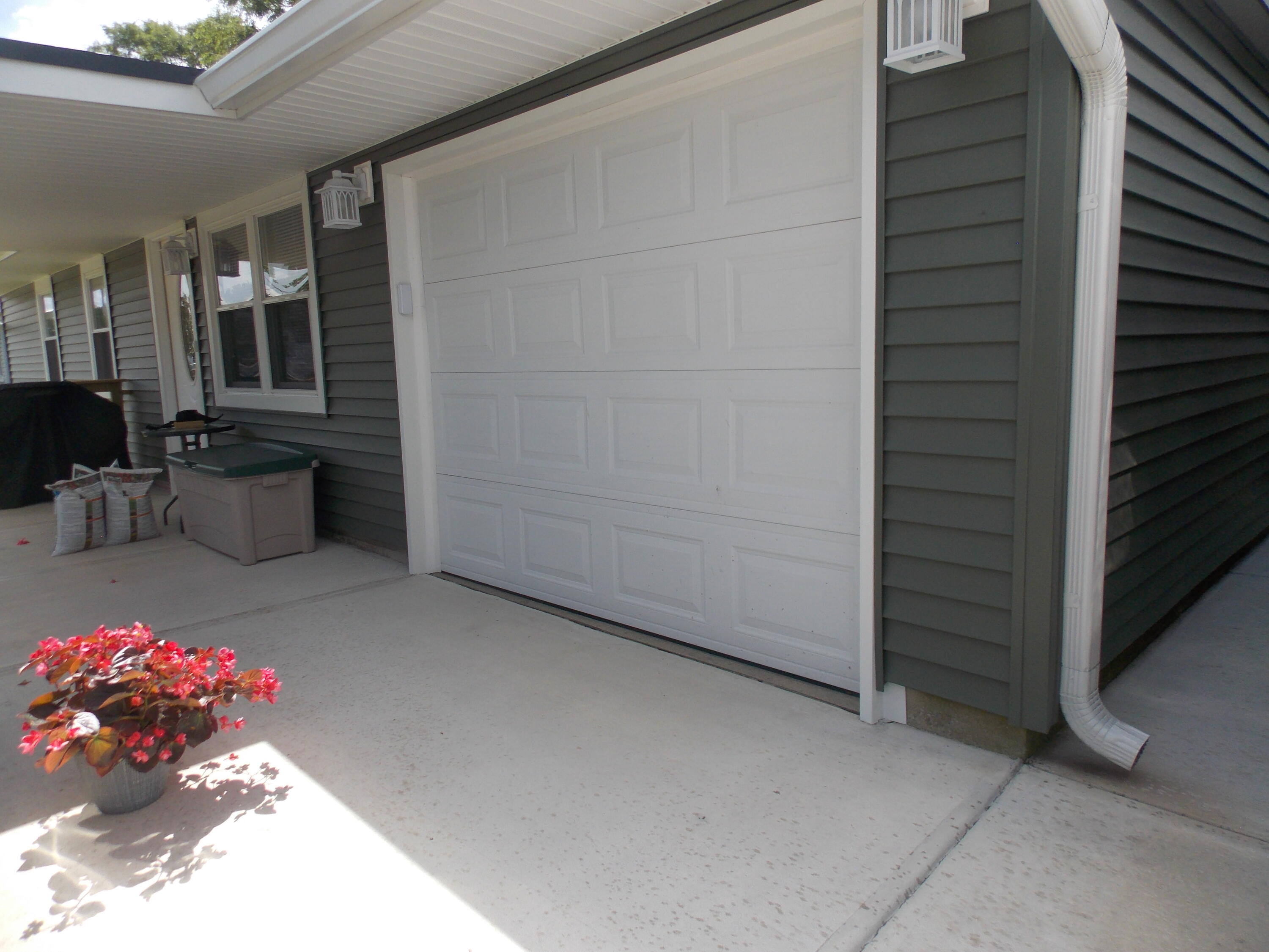 1227 Styer, New Carlisle, Ohio 45344
