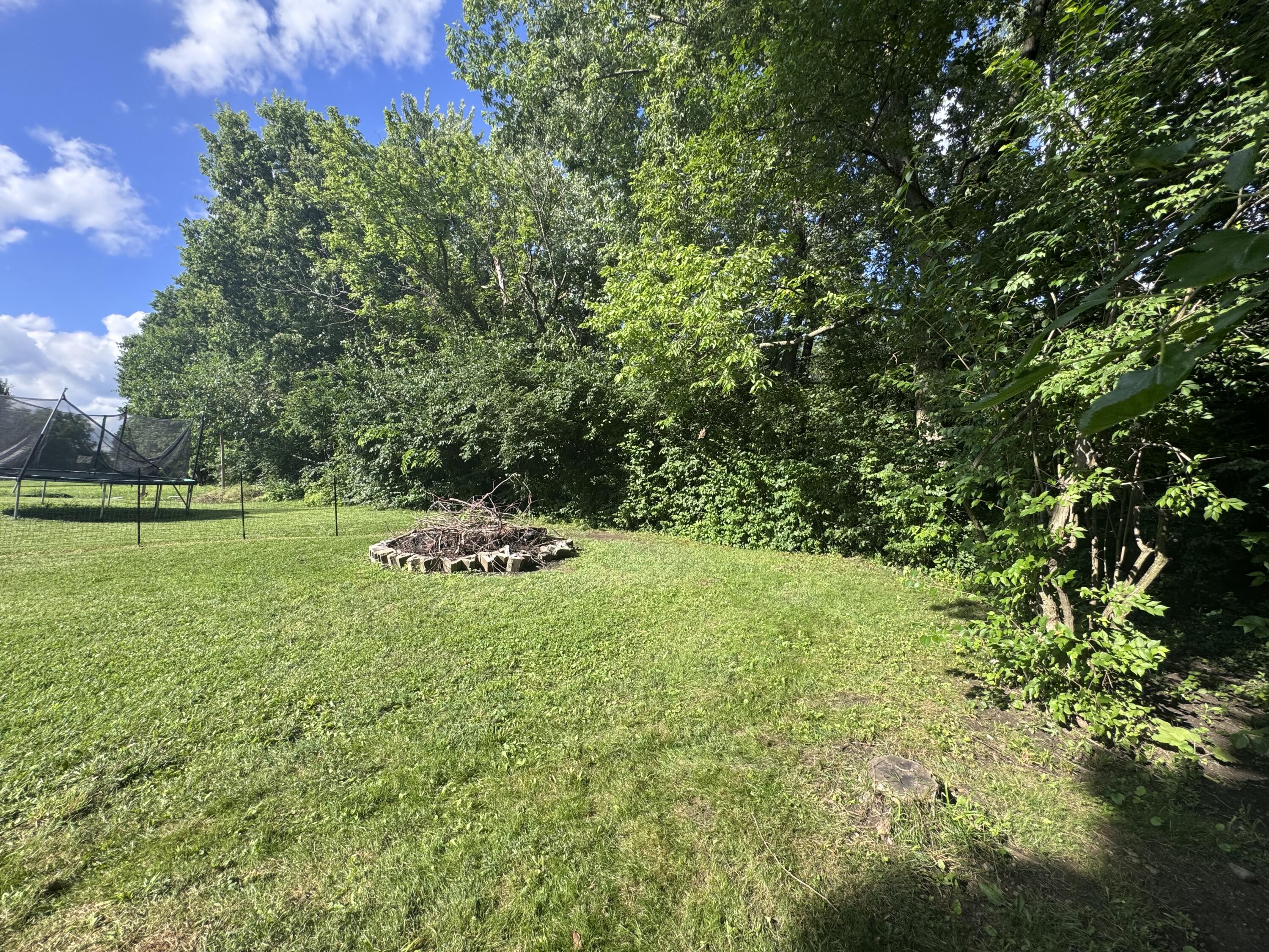 1112 Hillcrest, Springfield, Ohio 45504