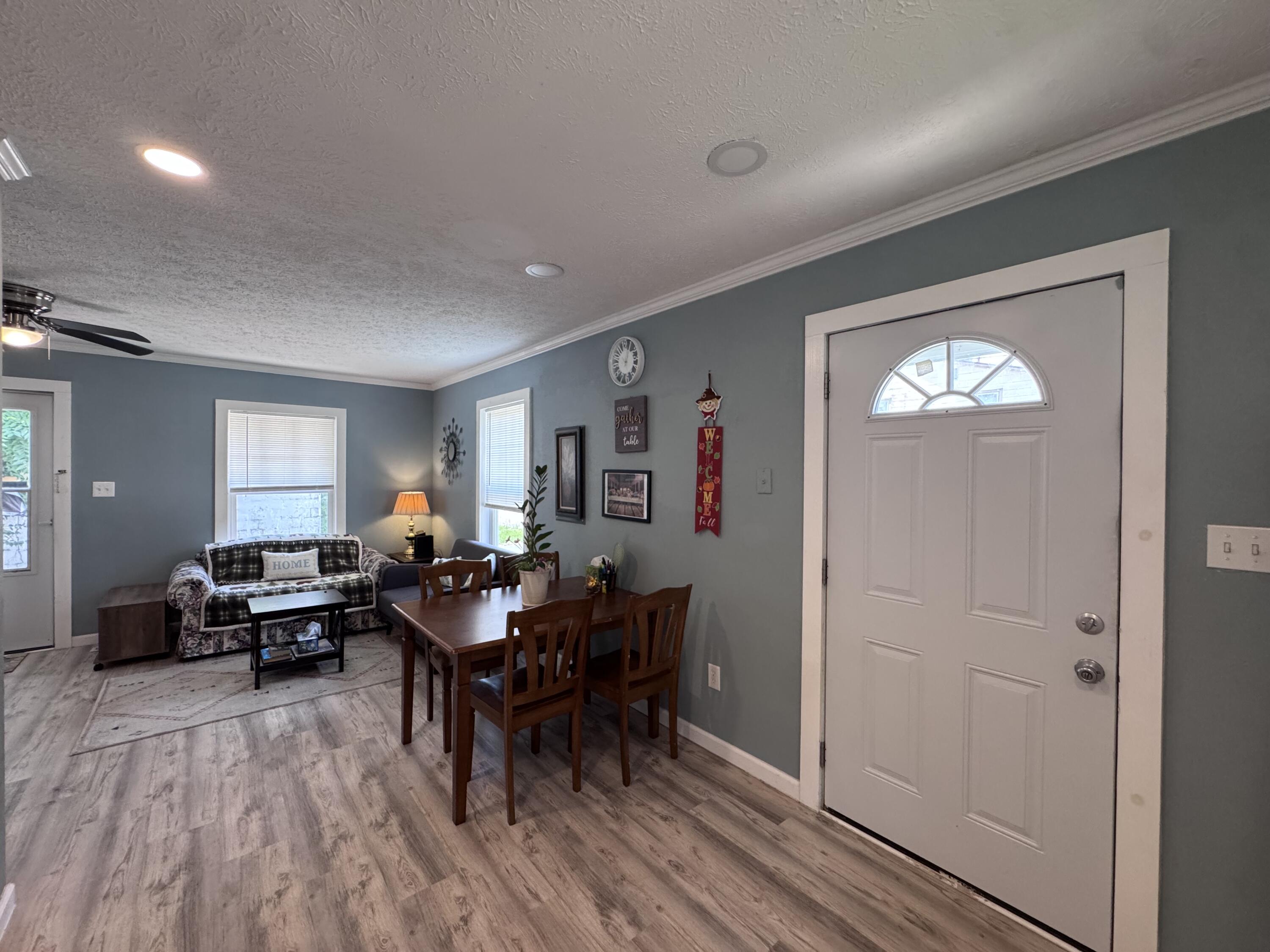 1112 Hillcrest, Springfield, Ohio 45504