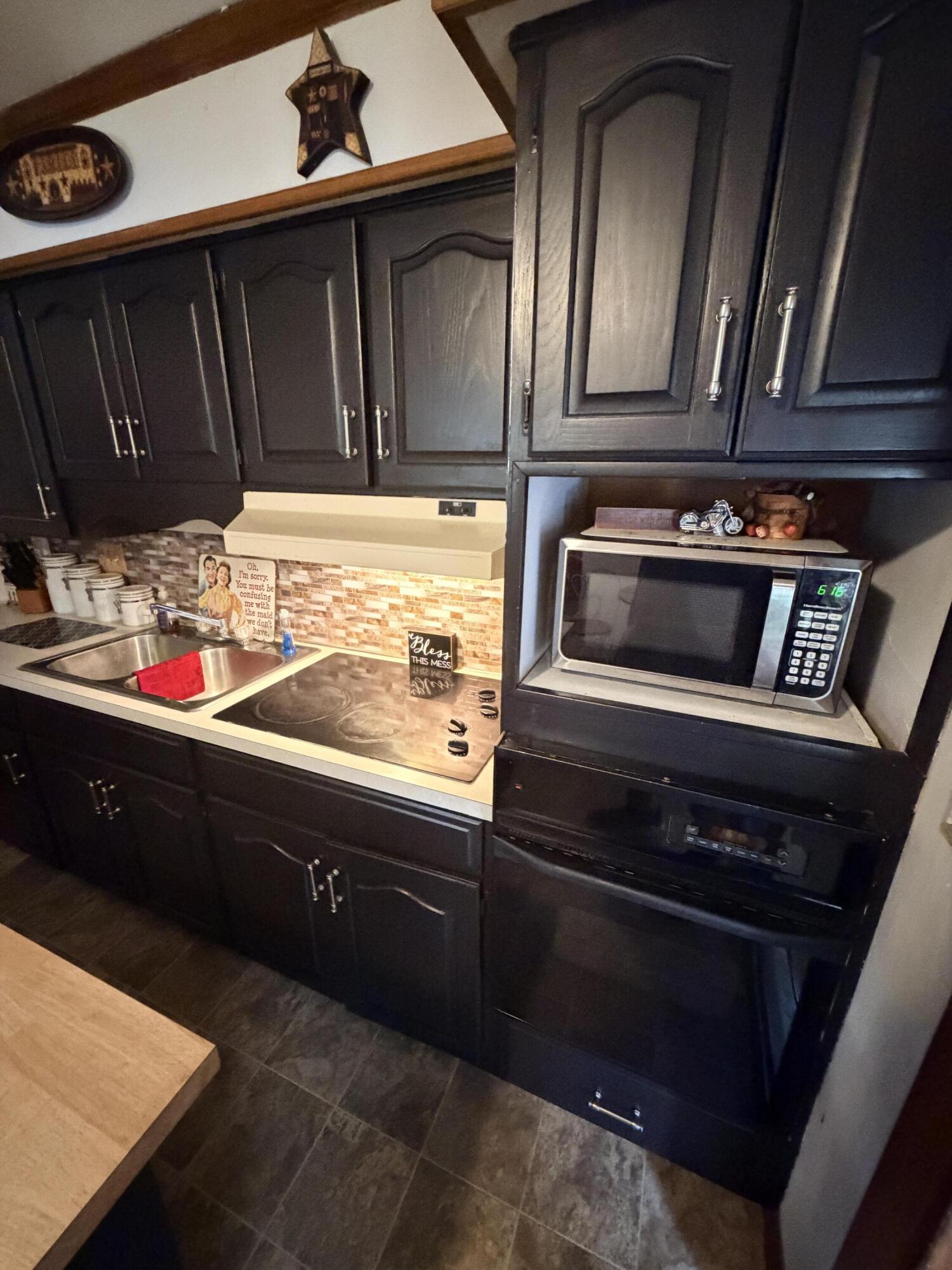 100 Inwood, West Jefferson, Ohio 43162