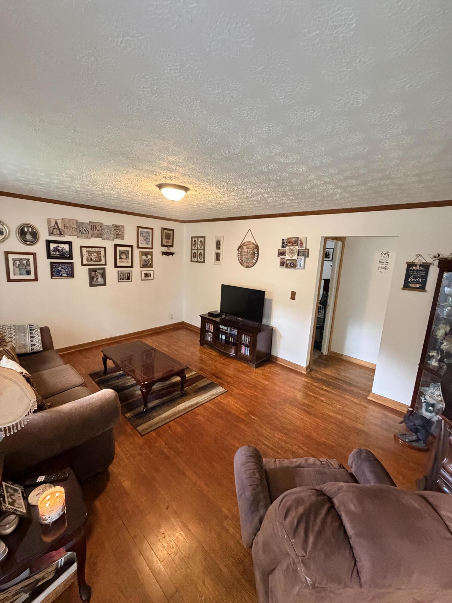 100 Inwood, West Jefferson, Ohio 43162