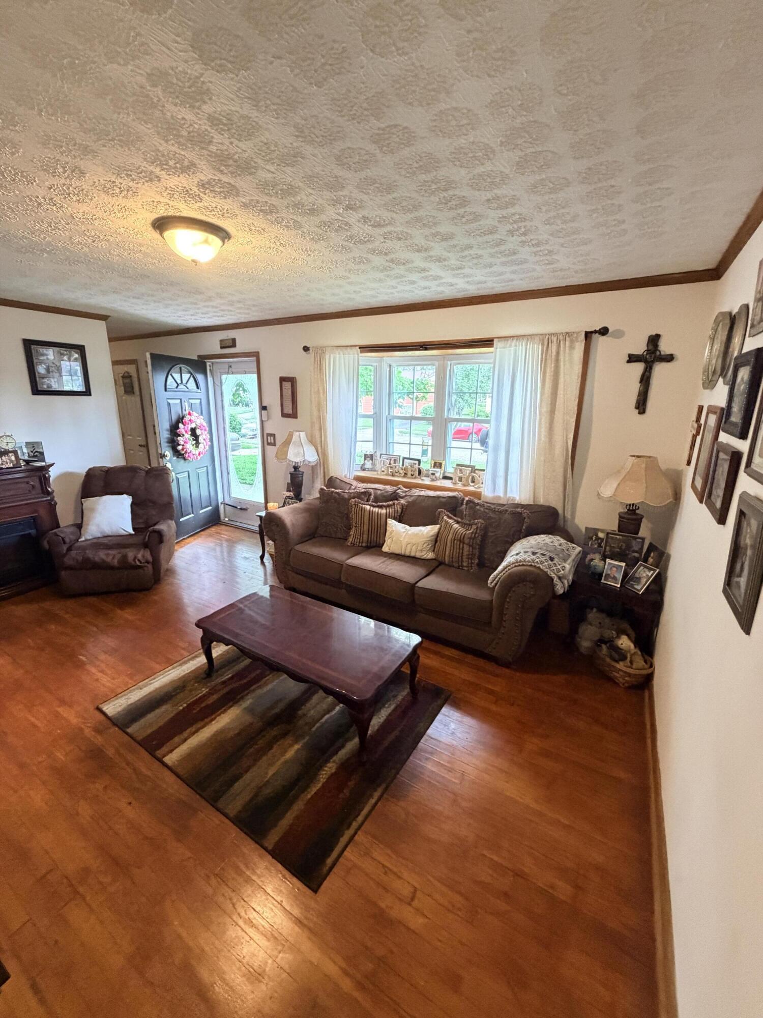 100 Inwood, West Jefferson, Ohio 43162