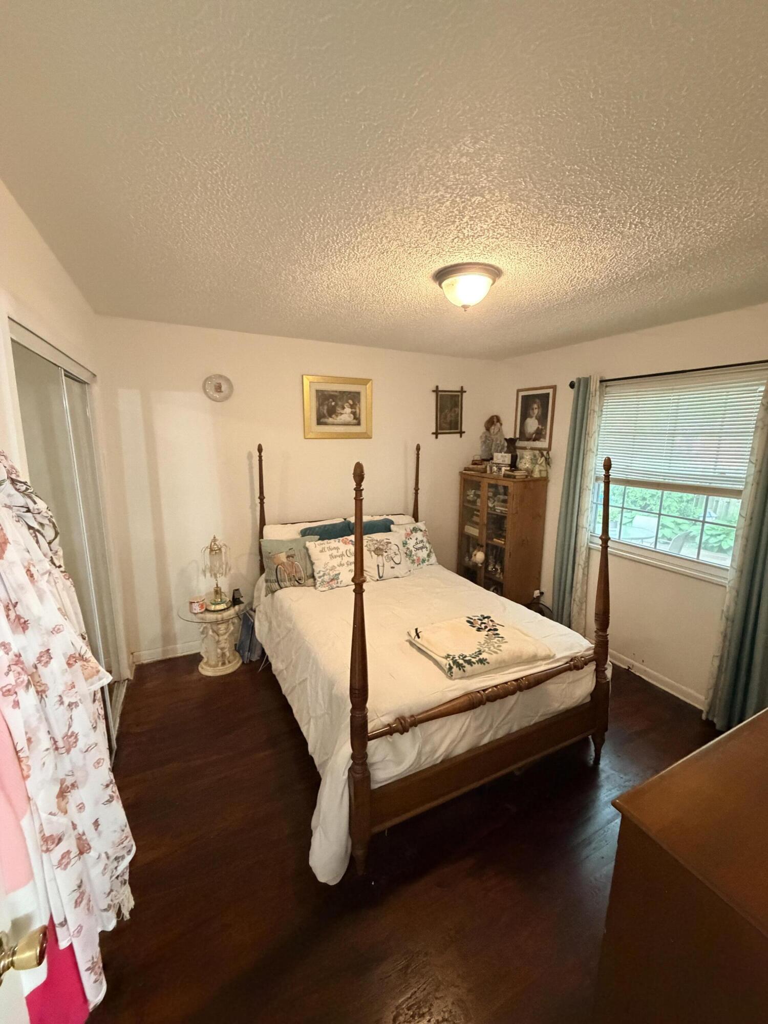 100 Inwood, West Jefferson, Ohio 43162