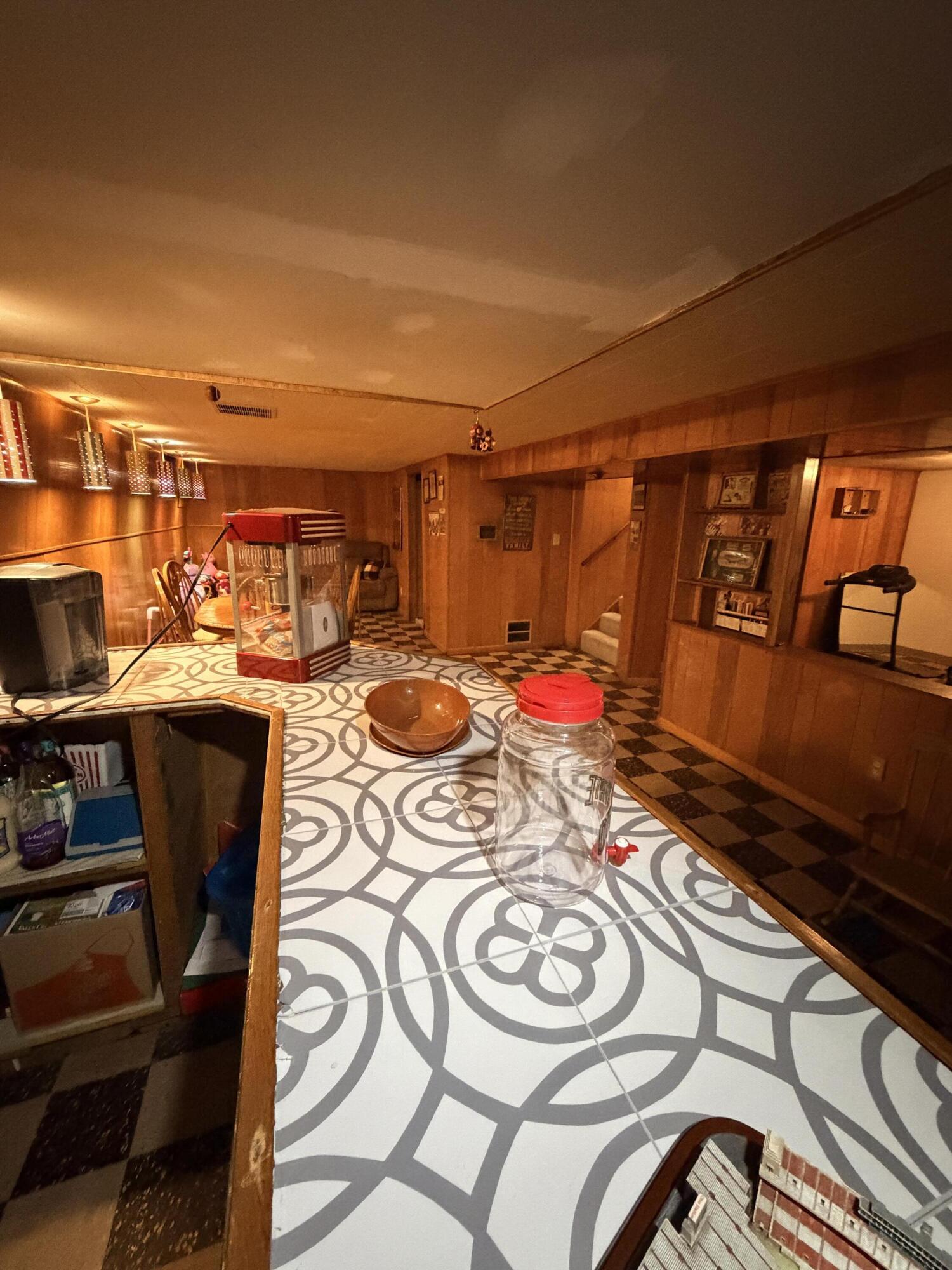 100 Inwood, West Jefferson, Ohio 43162