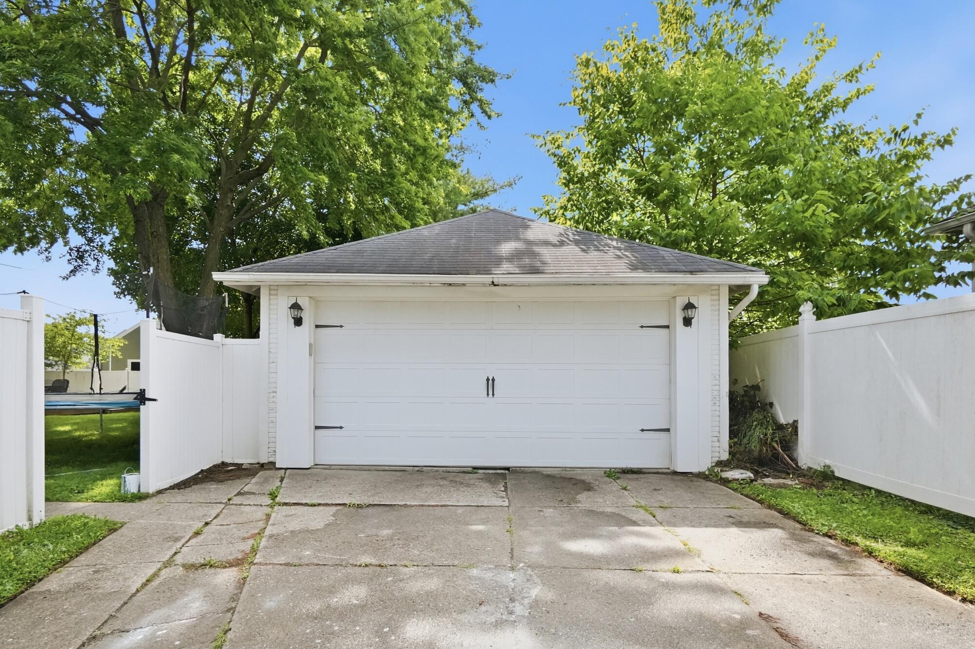 702 Franklin, Troy, Ohio 45373