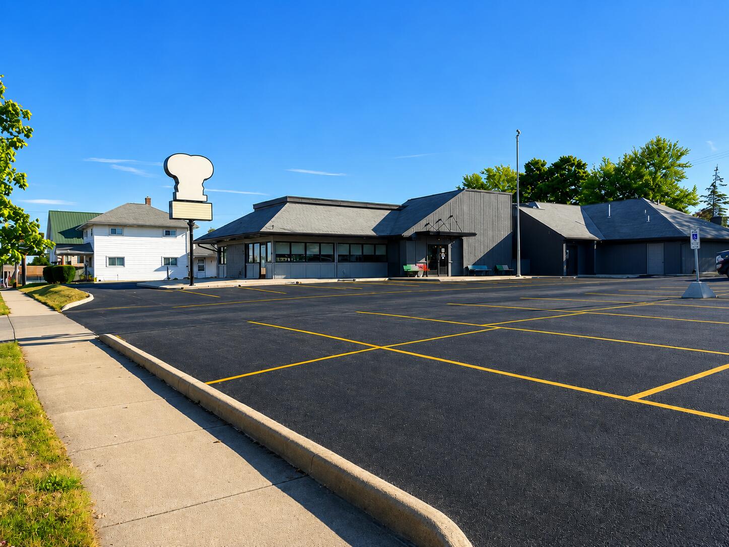 1141 Main, Bellefontaine, Ohio 43311