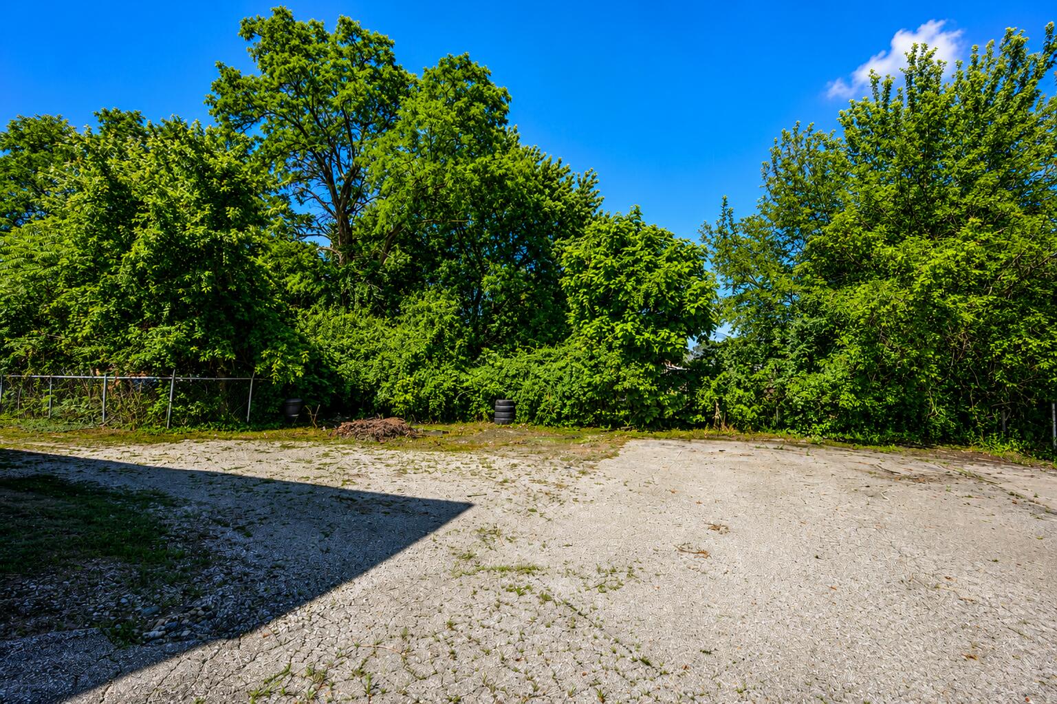 2034 Cleveland, Springfield, Ohio 45503