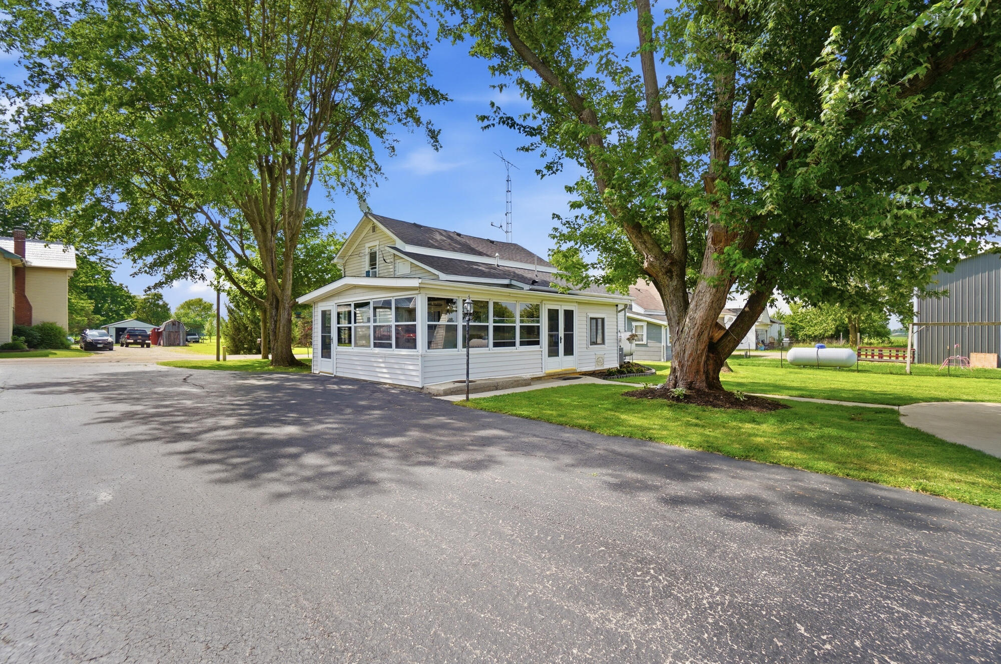 10435 Bradford Bloomer, Covington, Ohio 45318