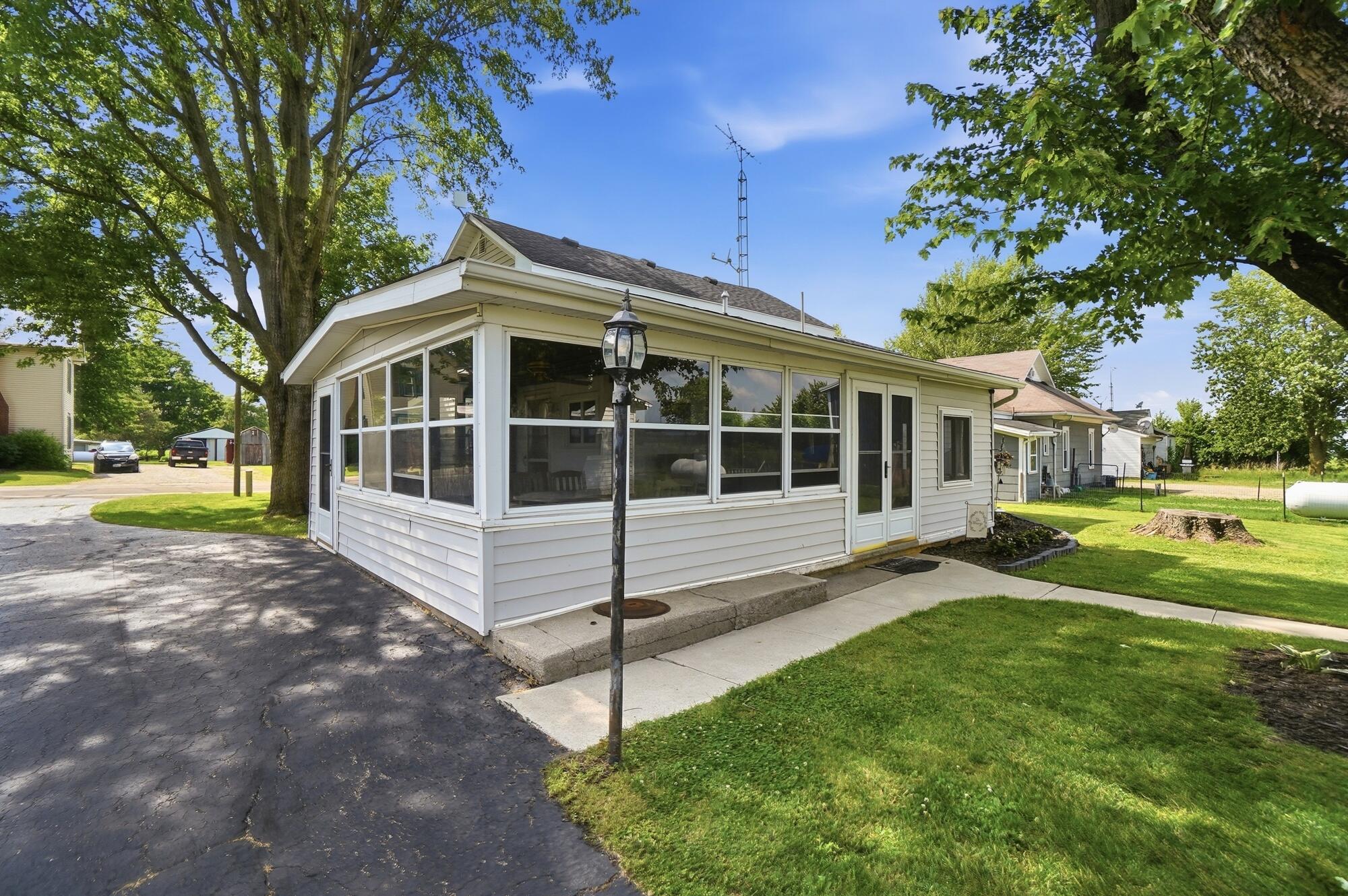 10435 Bradford Bloomer, Covington, Ohio 45318