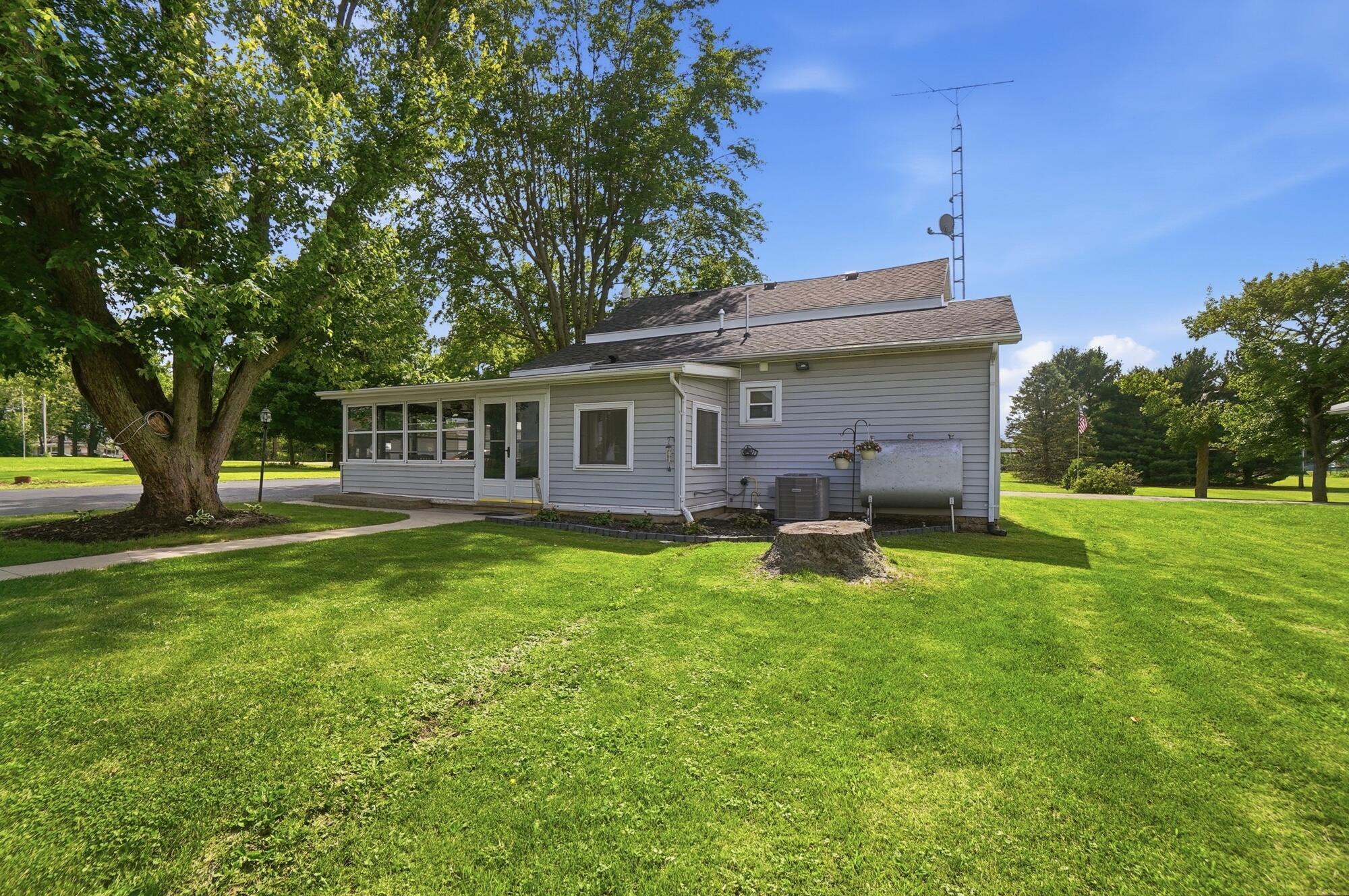 10435 Bradford Bloomer, Covington, Ohio 45318
