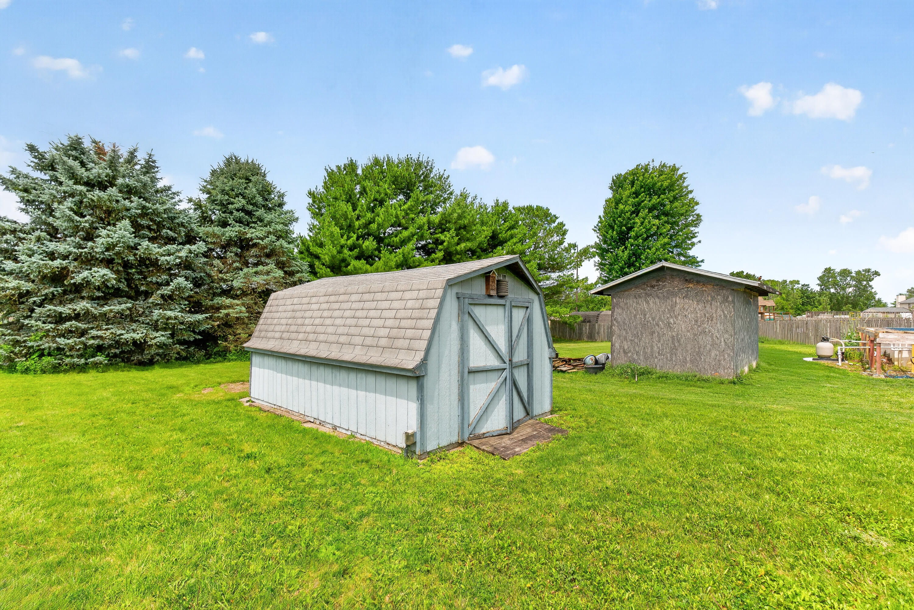 56 Ashton, Ashville, Ohio 43103