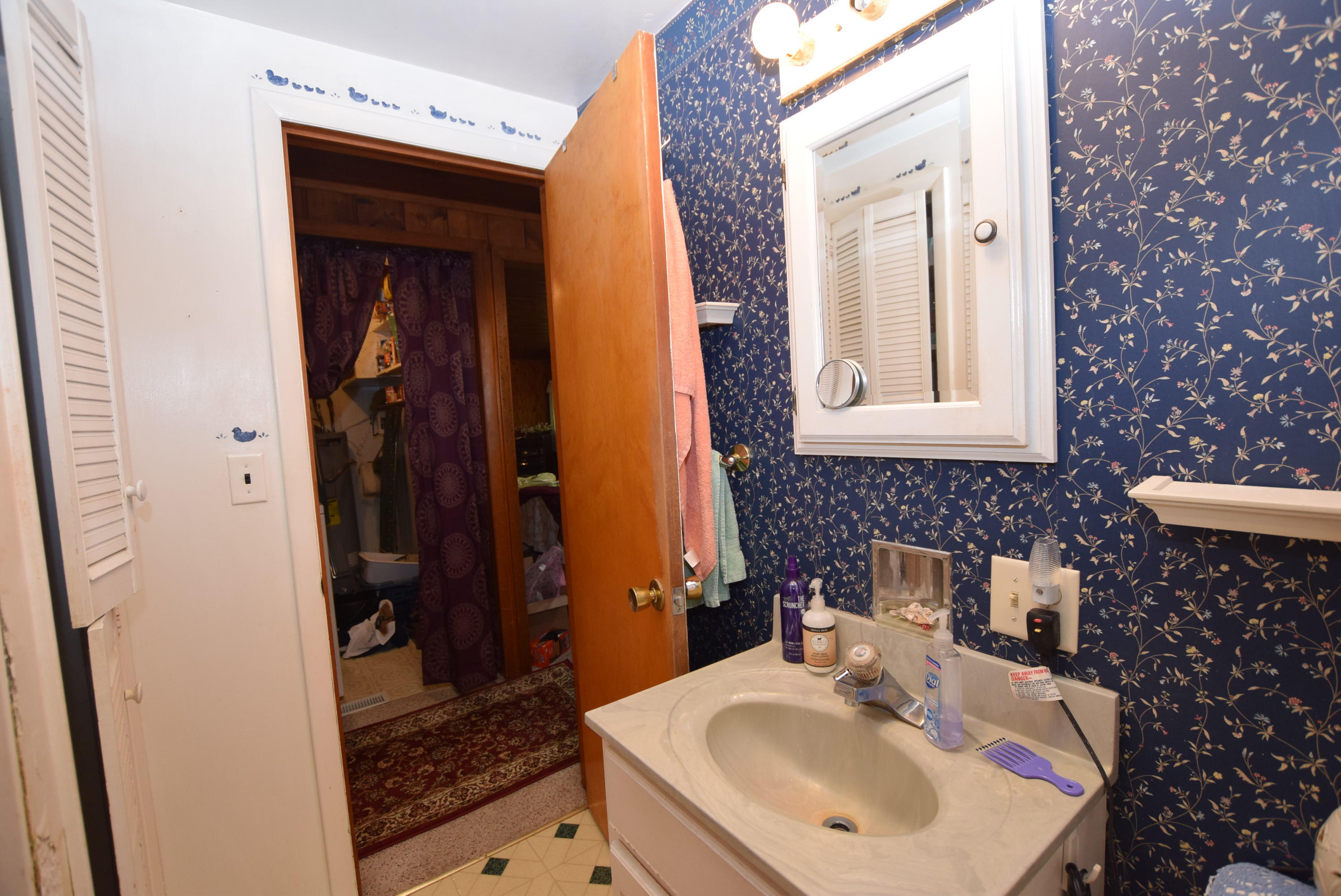 11249 Fairview, Saint Paris, Ohio 43072