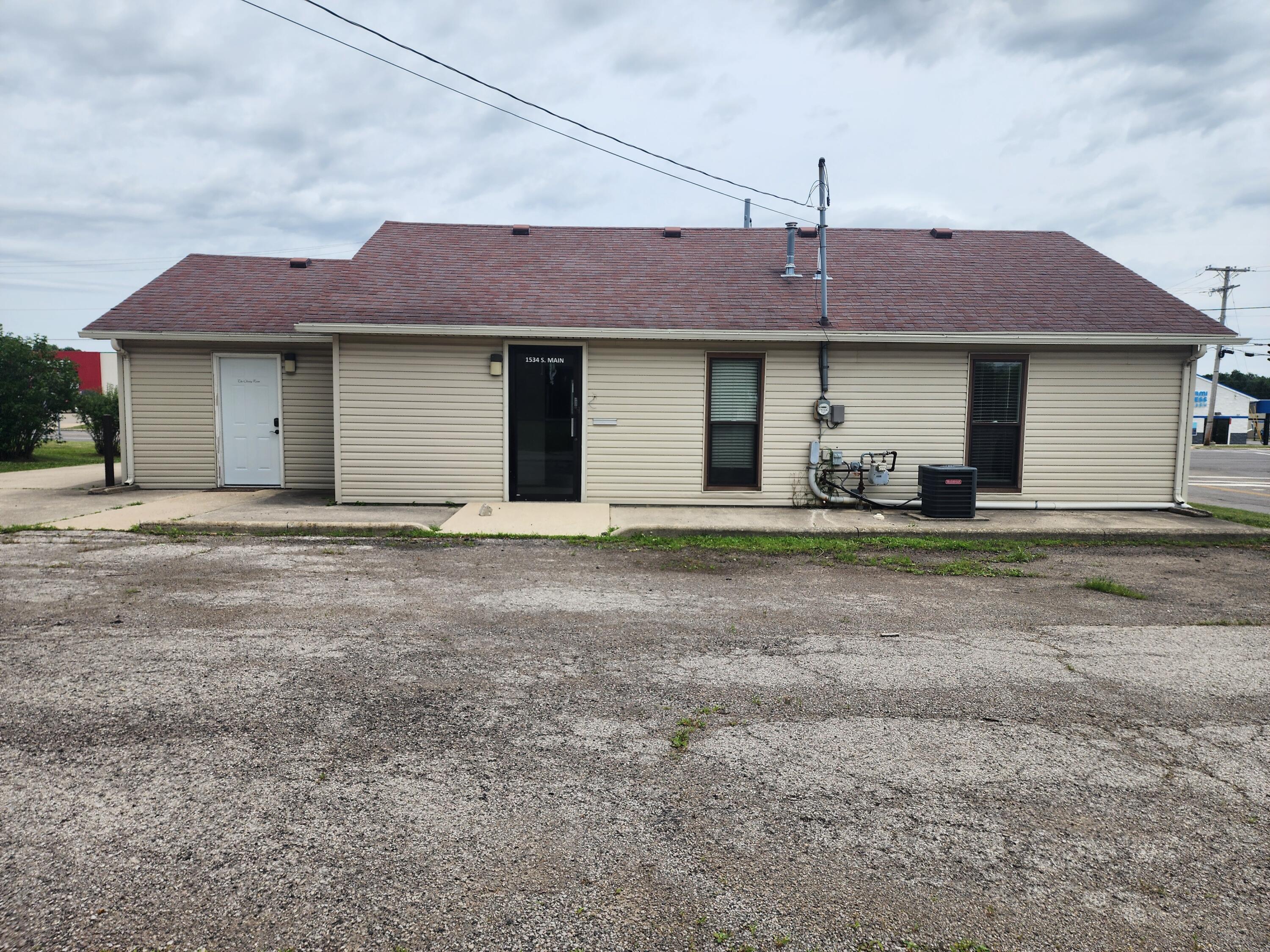 1534 Main, Bellefontaine, Ohio 43311