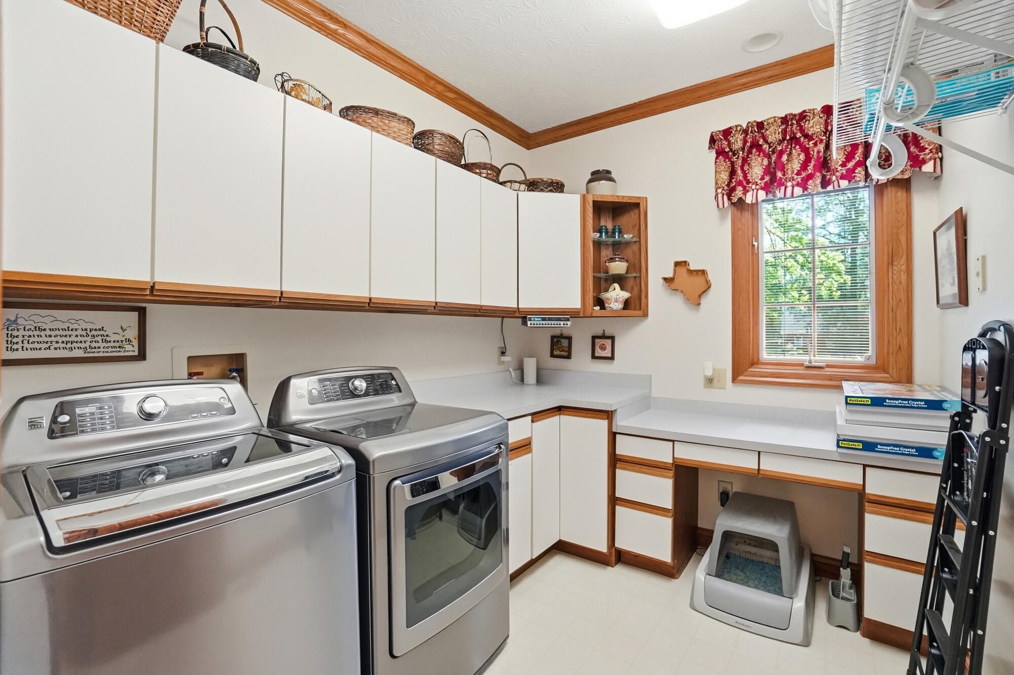 2350 Lostwood, Beavercreek TWP, Ohio 45385