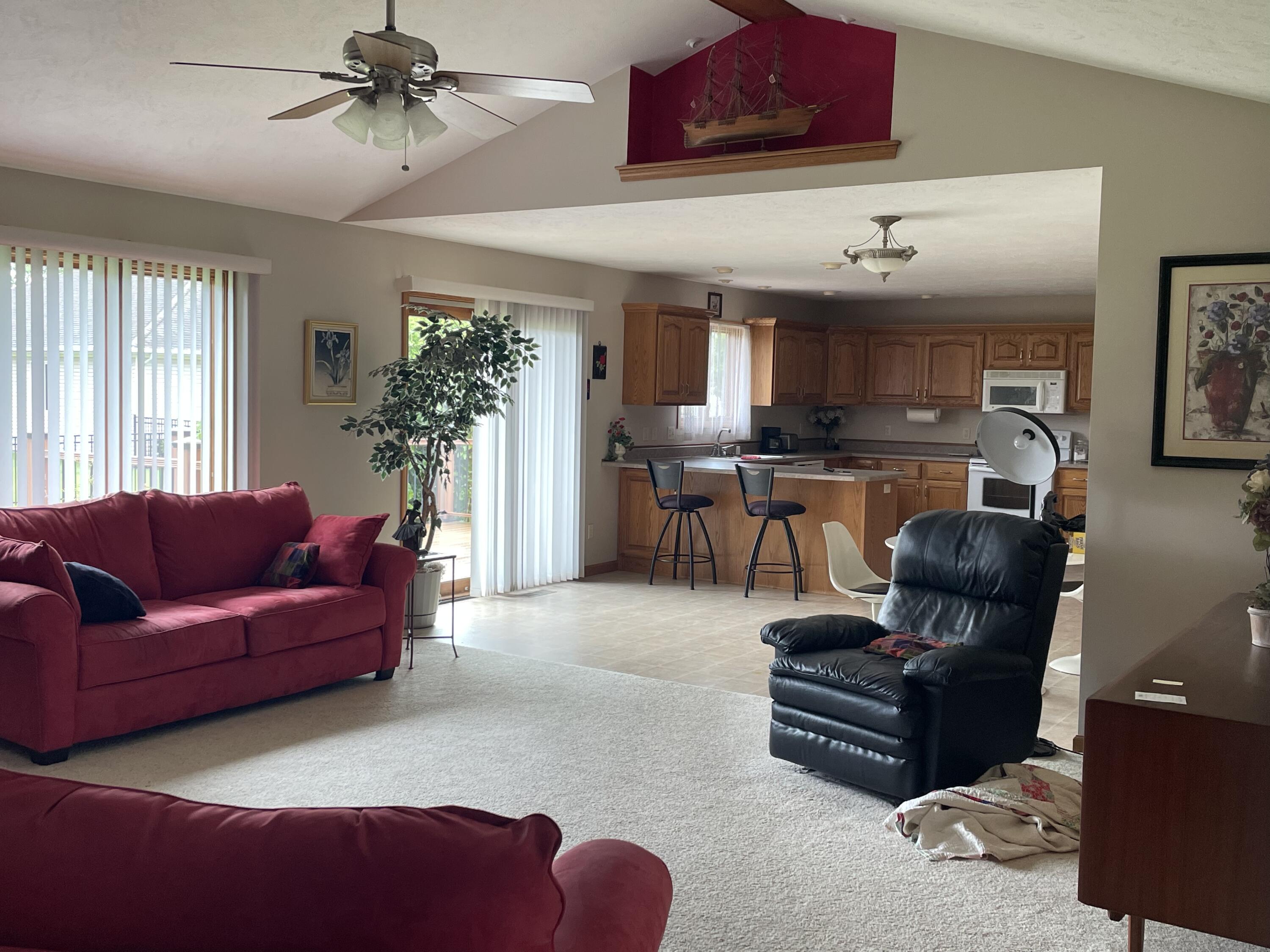 1554 Westlake, Sidney, Ohio 45365