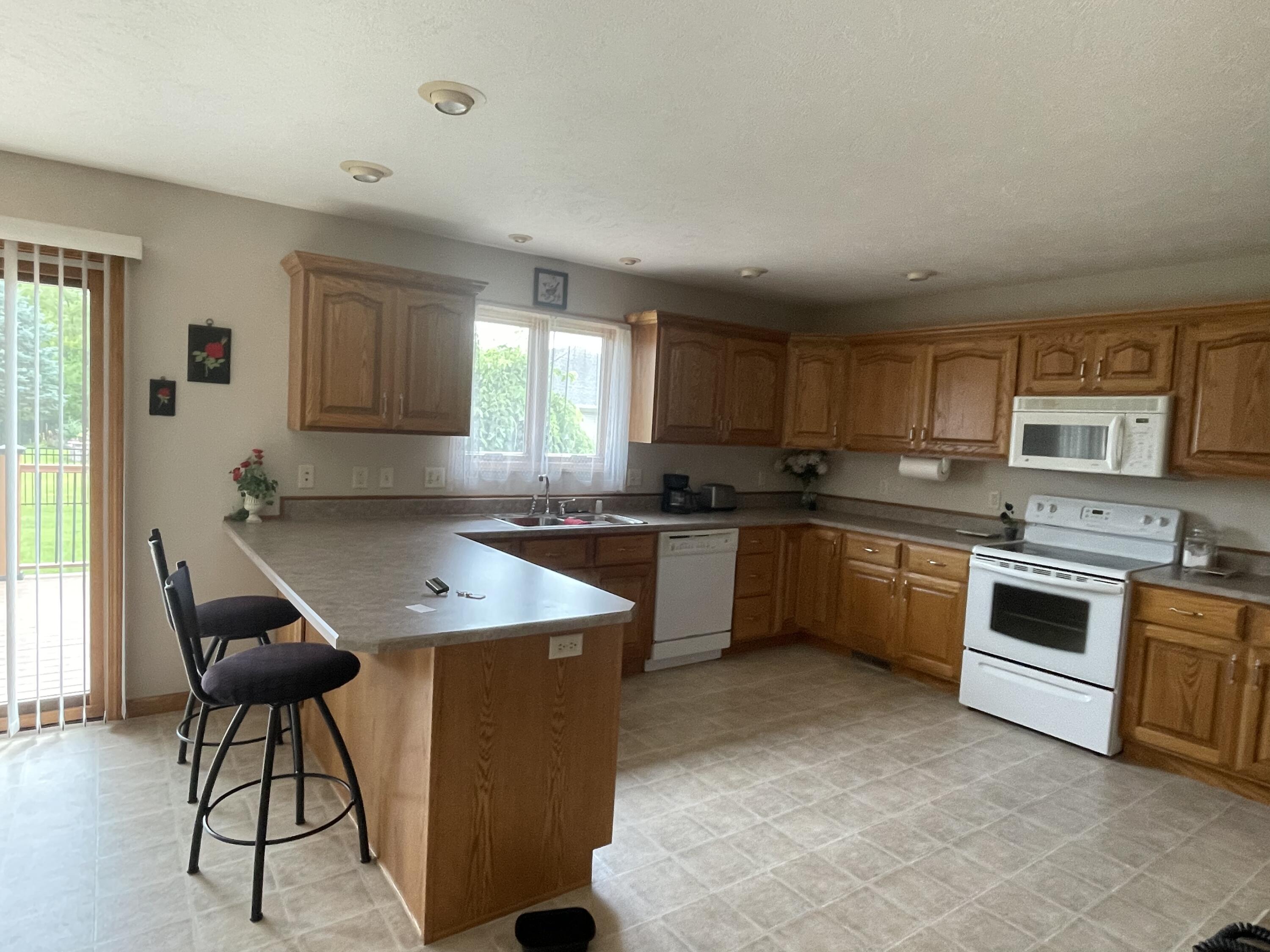 1554 Westlake, Sidney, Ohio 45365