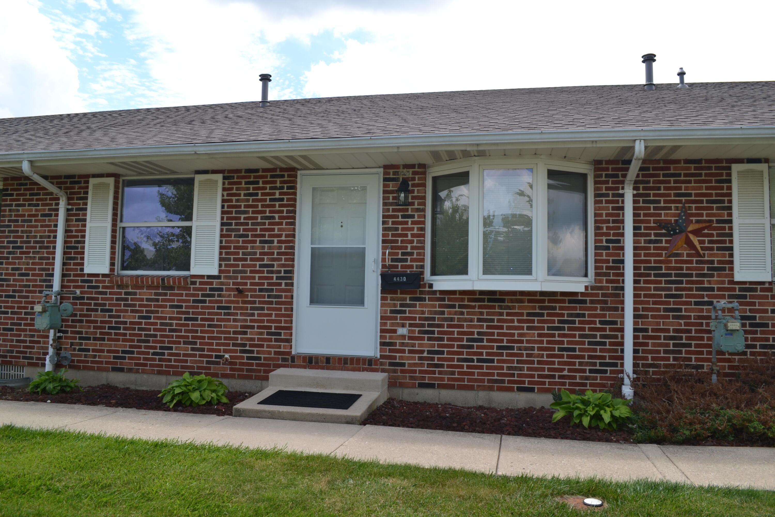 4430 Ridgewood, Springfield, Ohio 45503