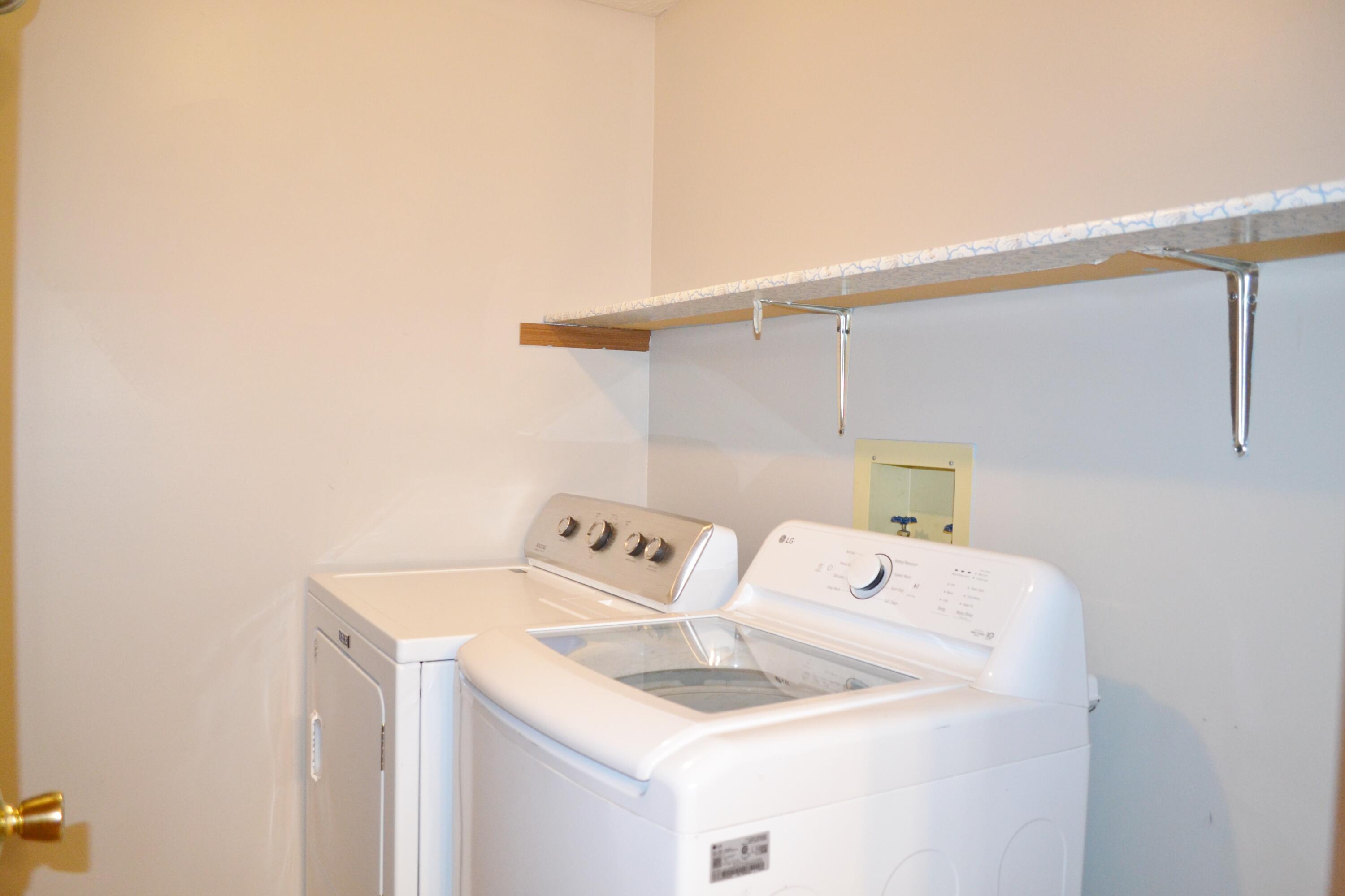 4430 Ridgewood, Springfield, Ohio 45503