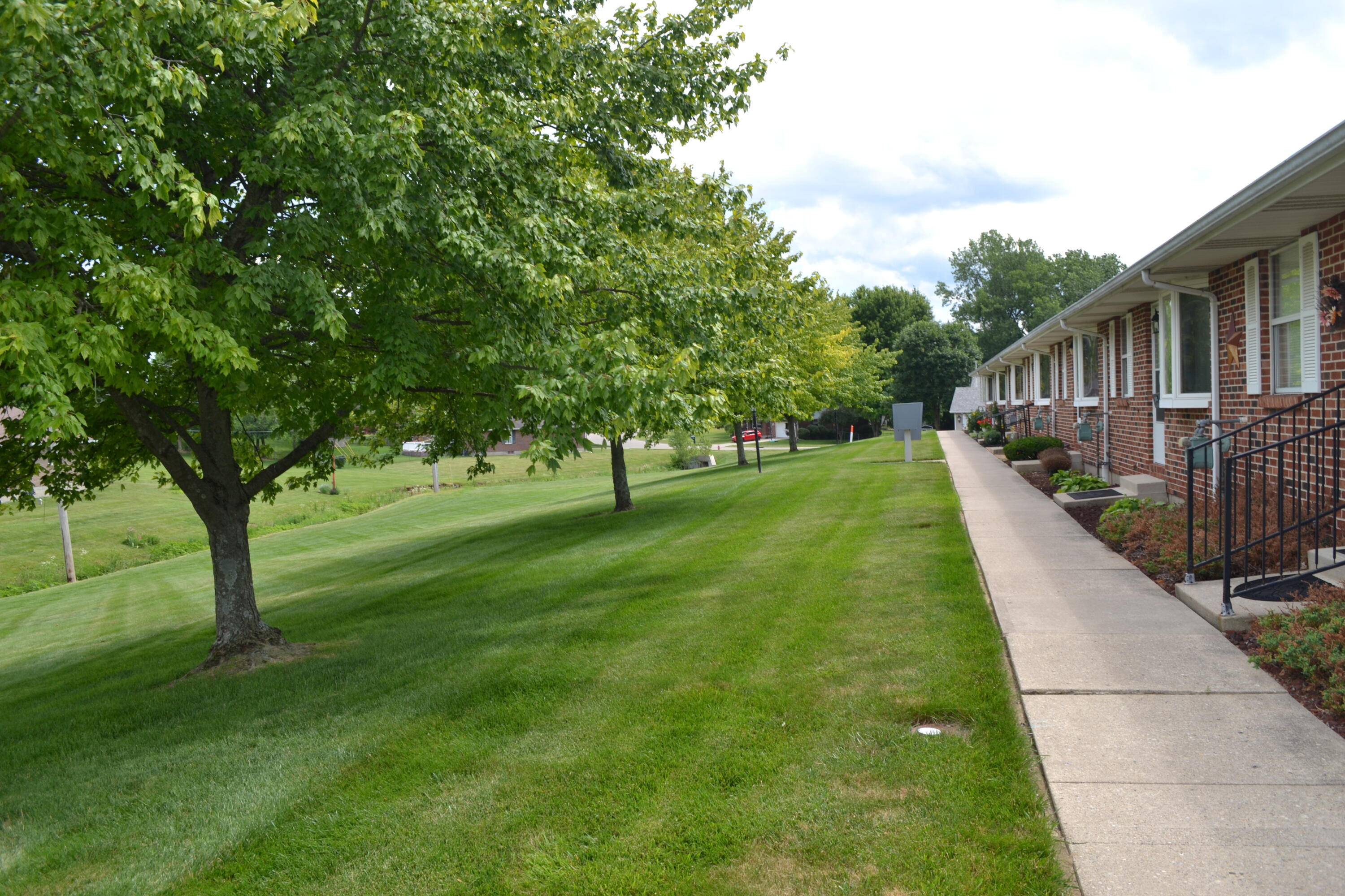 4430 Ridgewood, Springfield, Ohio 45503