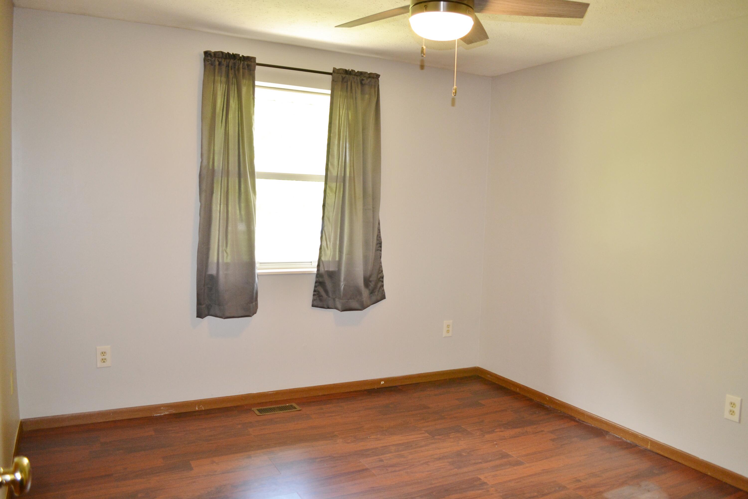 4430 Ridgewood, Springfield, Ohio 45503