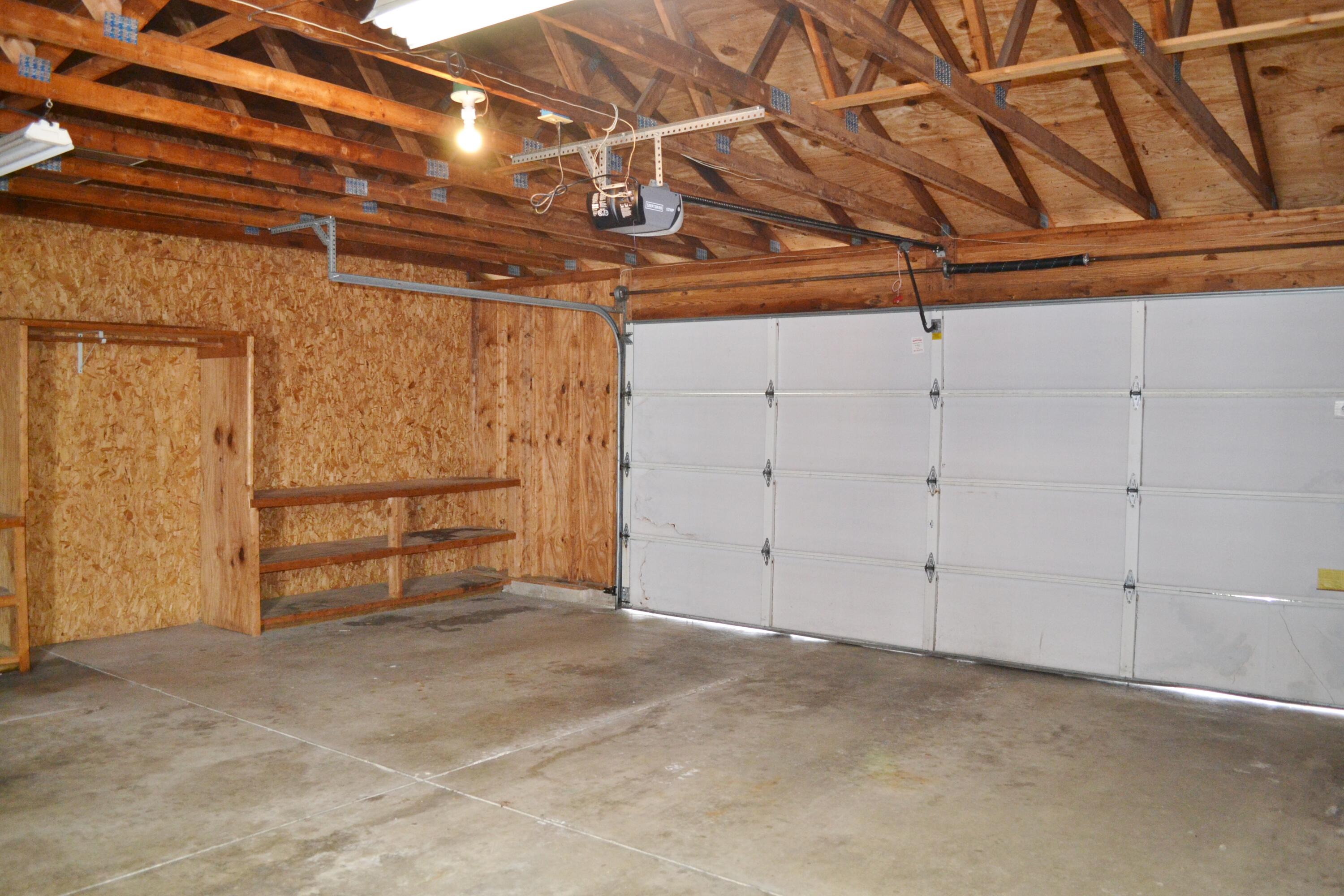 4430 Ridgewood, Springfield, Ohio 45503