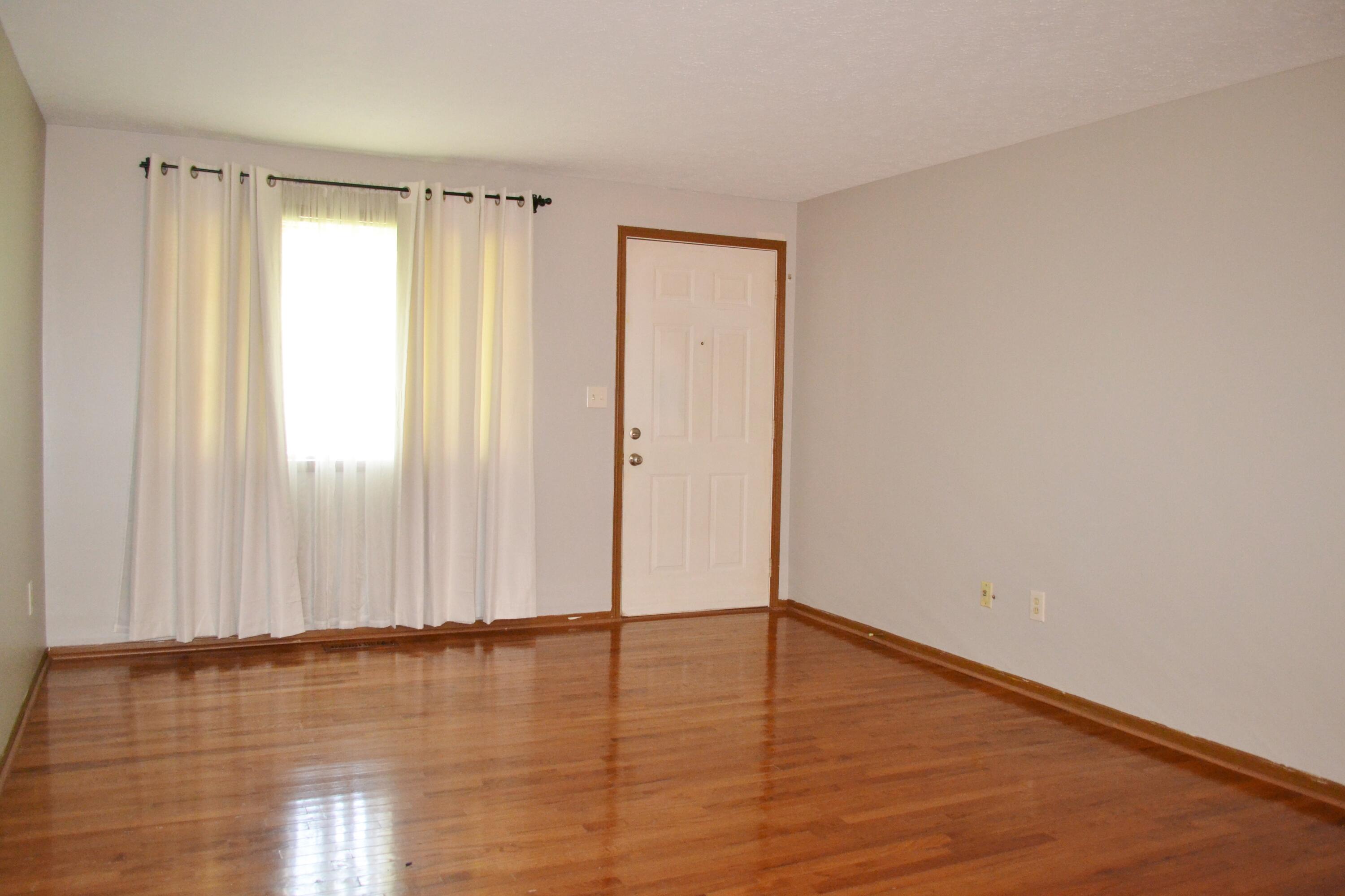 4430 Ridgewood, Springfield, Ohio 45503