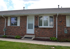 4430 Ridgewood, Springfield, Ohio 45503, 2 Bedrooms Bedrooms, ,1 BathroomBathrooms,Residential,For Sale,Ridgewood,1046567
