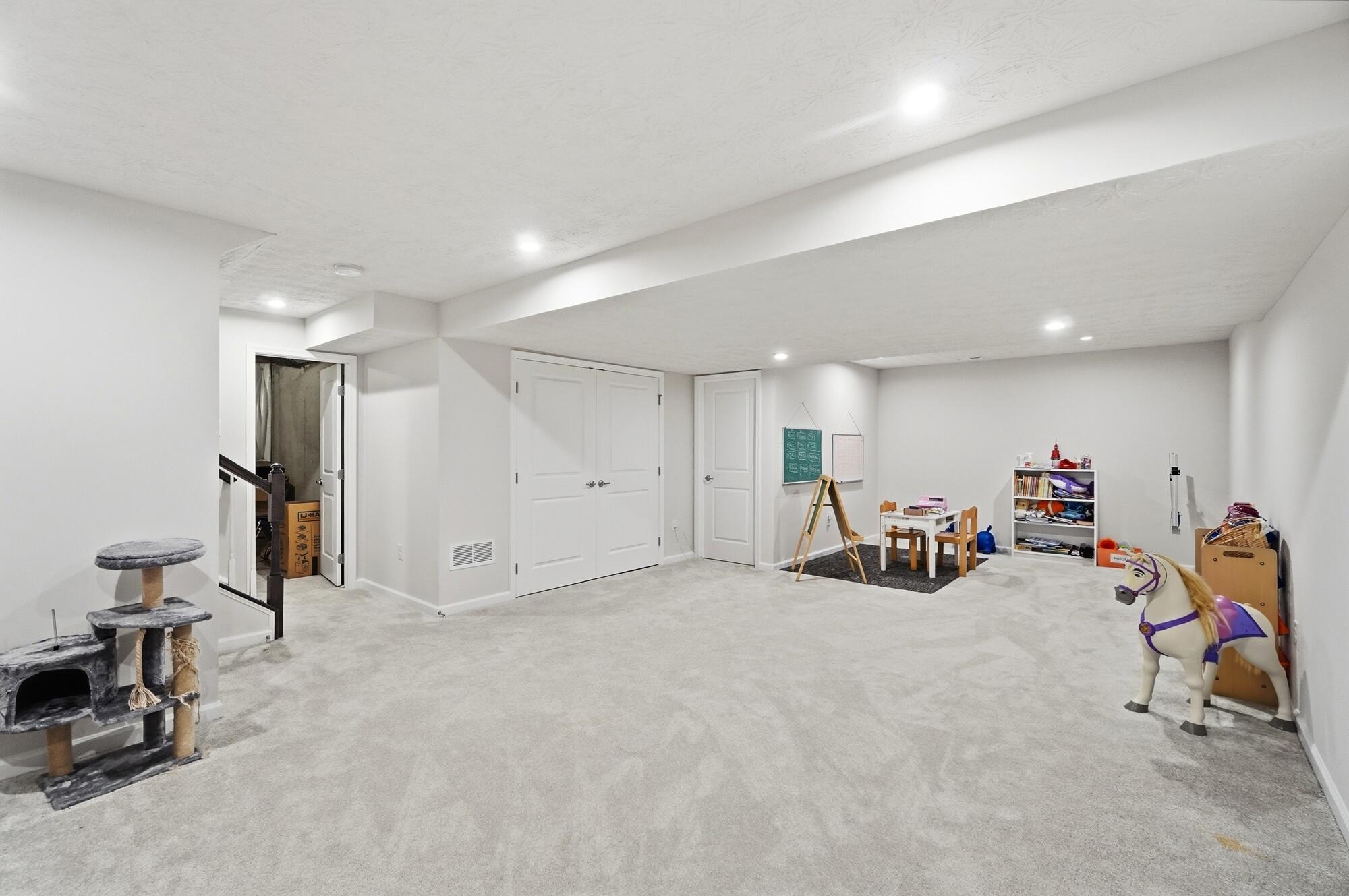3532 Arrowwood, Tipp City, Ohio 45371