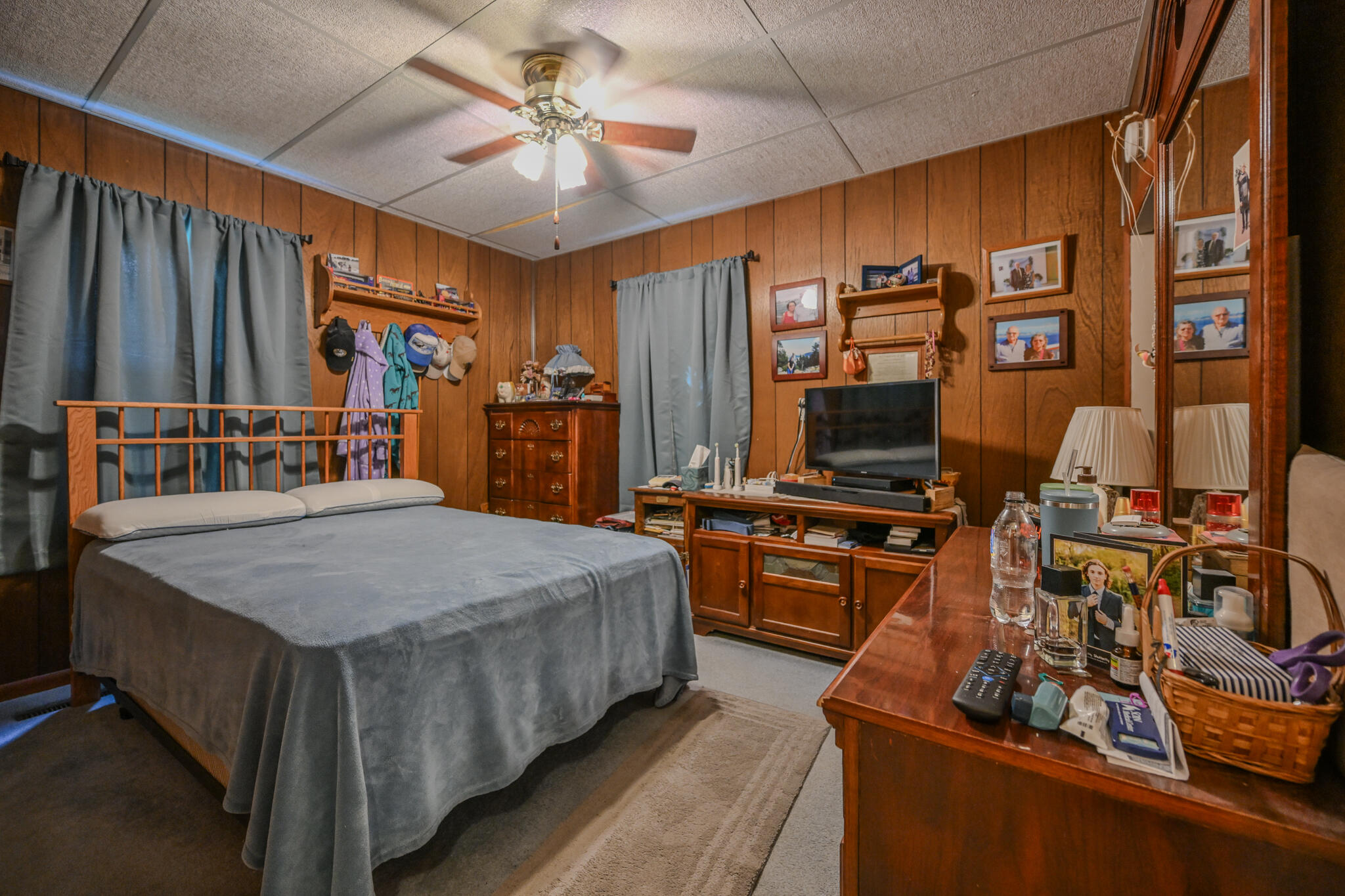1302 Yellow Springs, Springfield, Ohio 45504