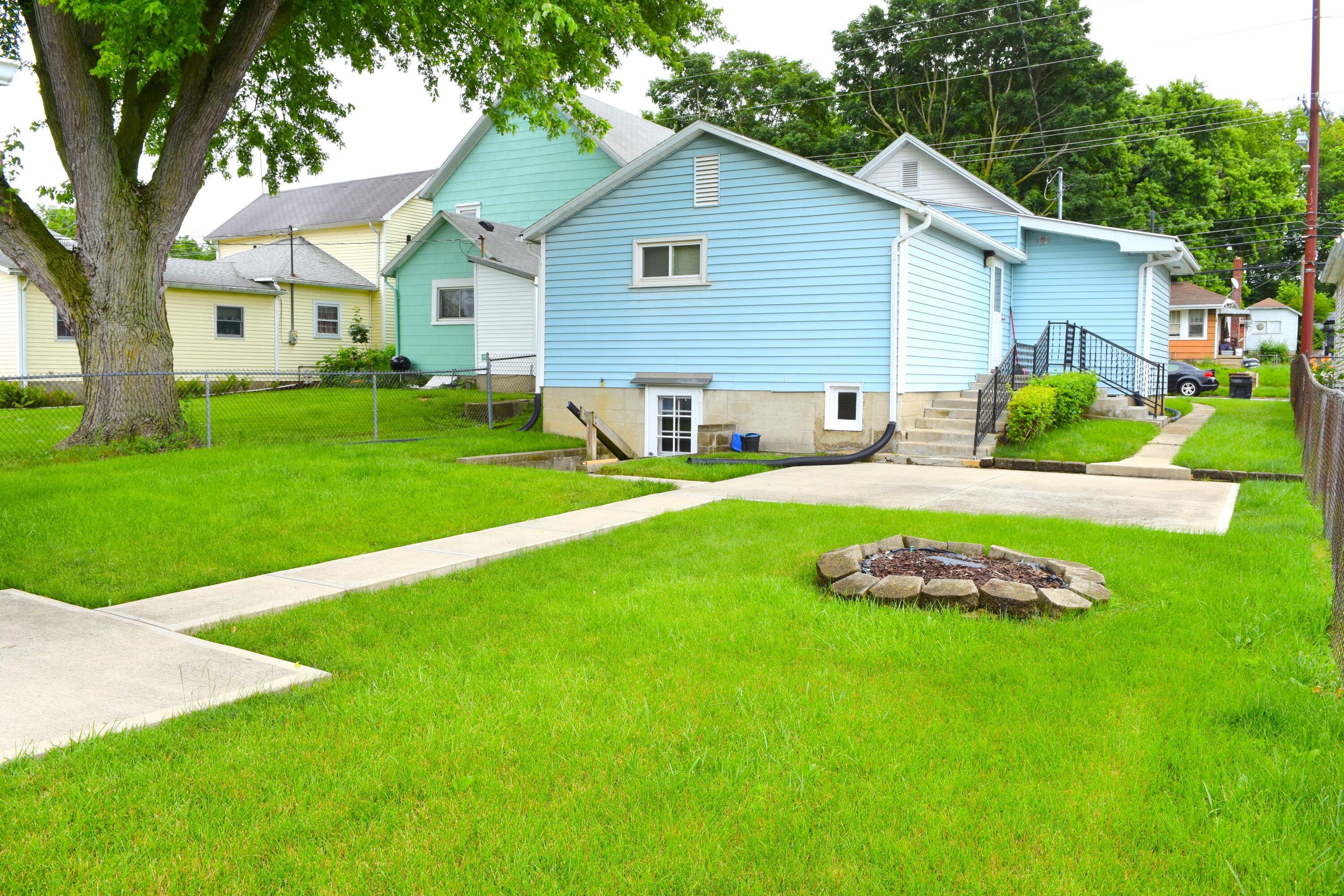 126 Staunton, Piqua, Ohio 45356