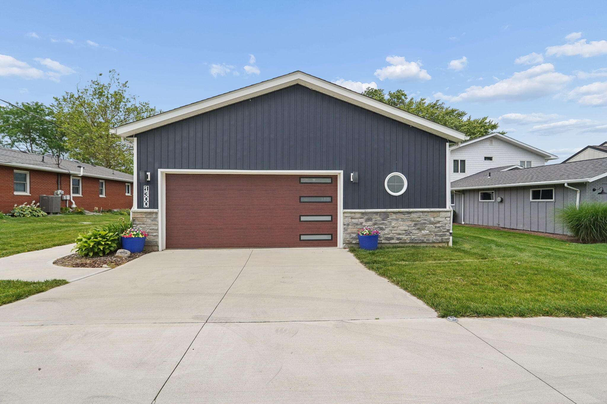 1300 Choctaw, London, Ohio 43140