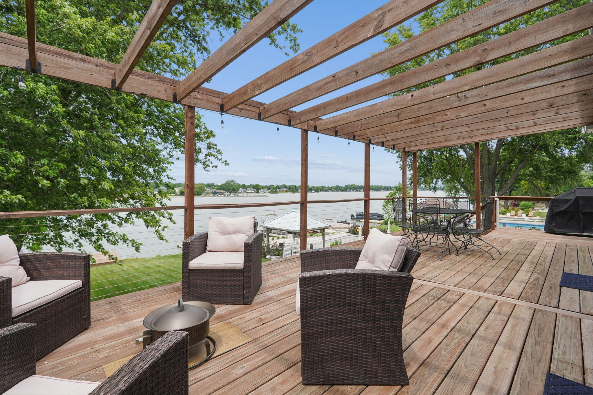 1300 Choctaw, London, Ohio 43140
