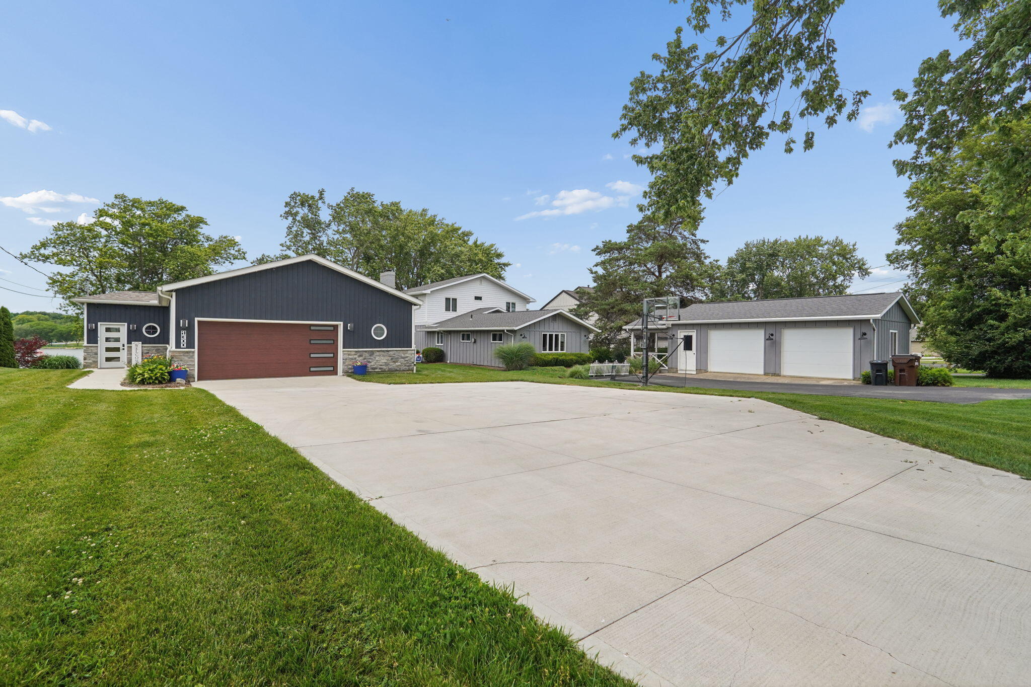 1300 Choctaw, London, Ohio 43140
