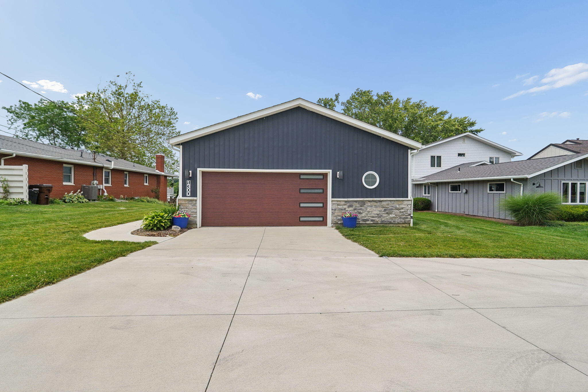 1300 Choctaw, London, Ohio 43140
